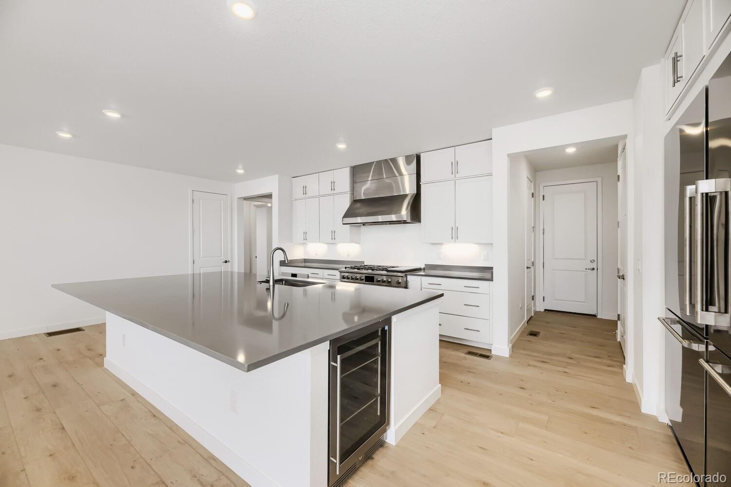 MLS Image #4 for 15402 w dequesne avenue,morrison, Colorado