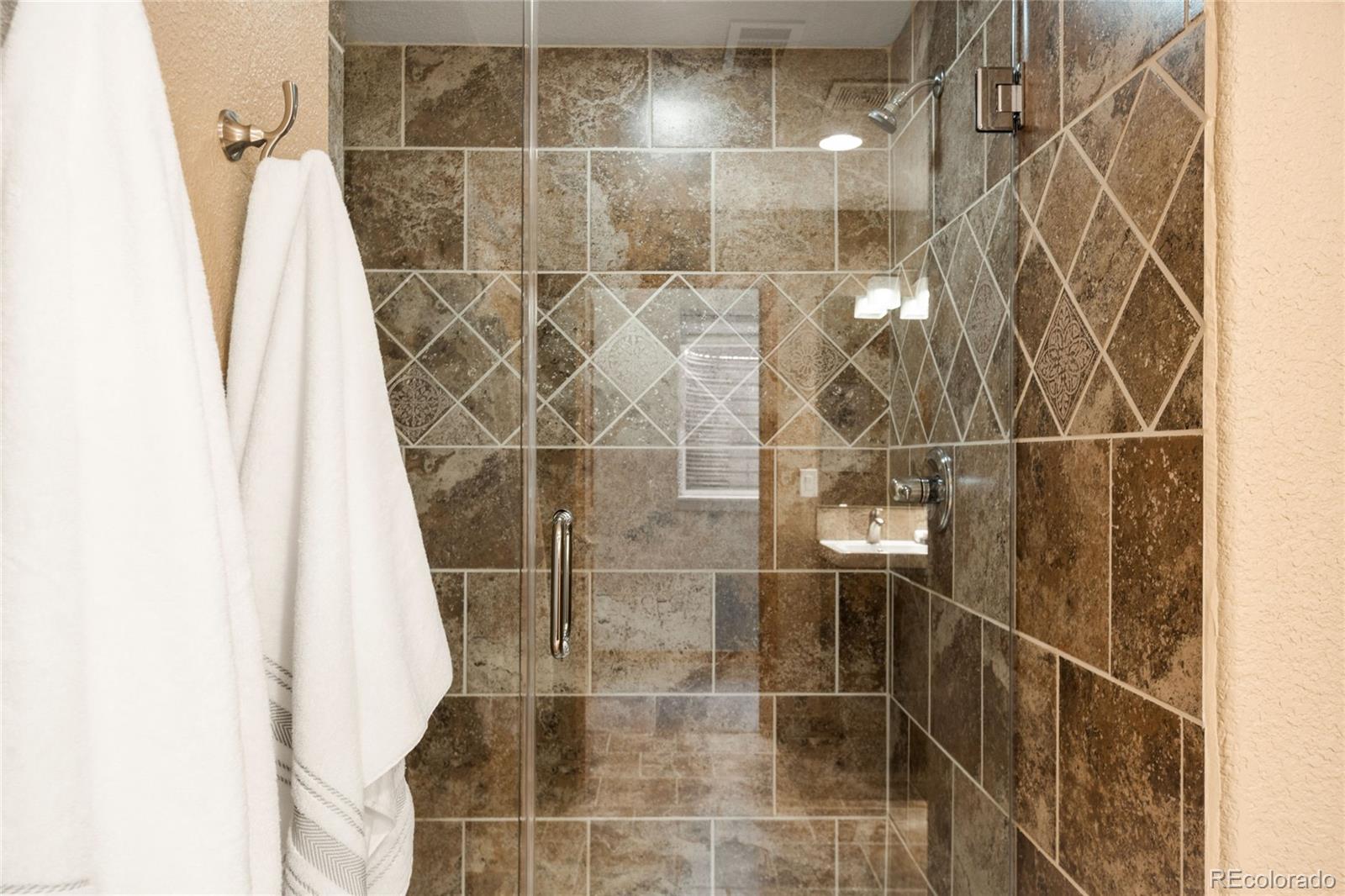 MLS Image #26 for 19319 w 57th place,golden, Colorado