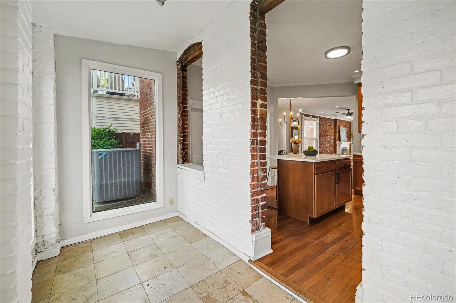 MLS Image #29 for 404 s grant street,denver, Colorado