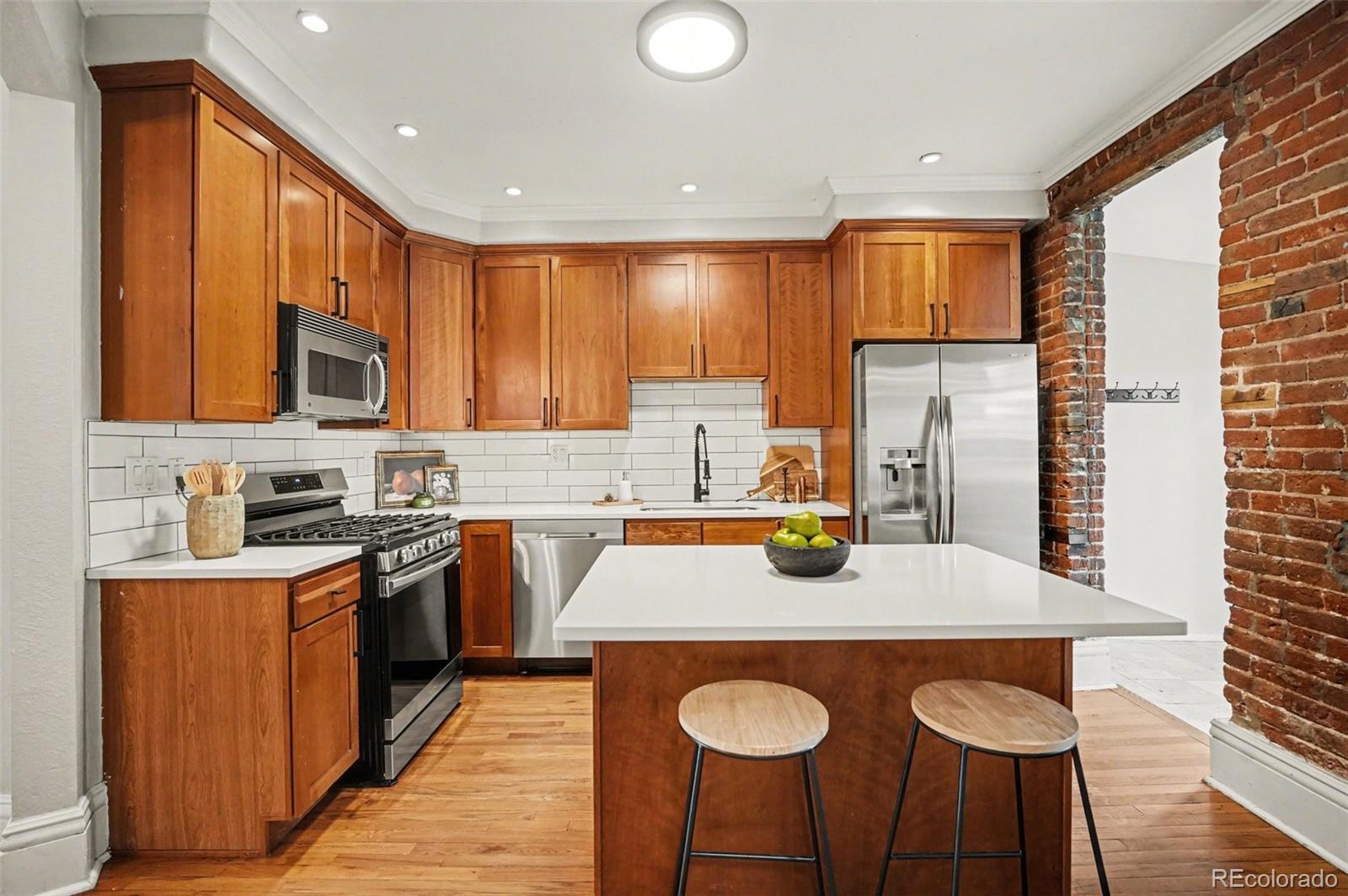 MLS Image #7 for 404 s grant street,denver, Colorado