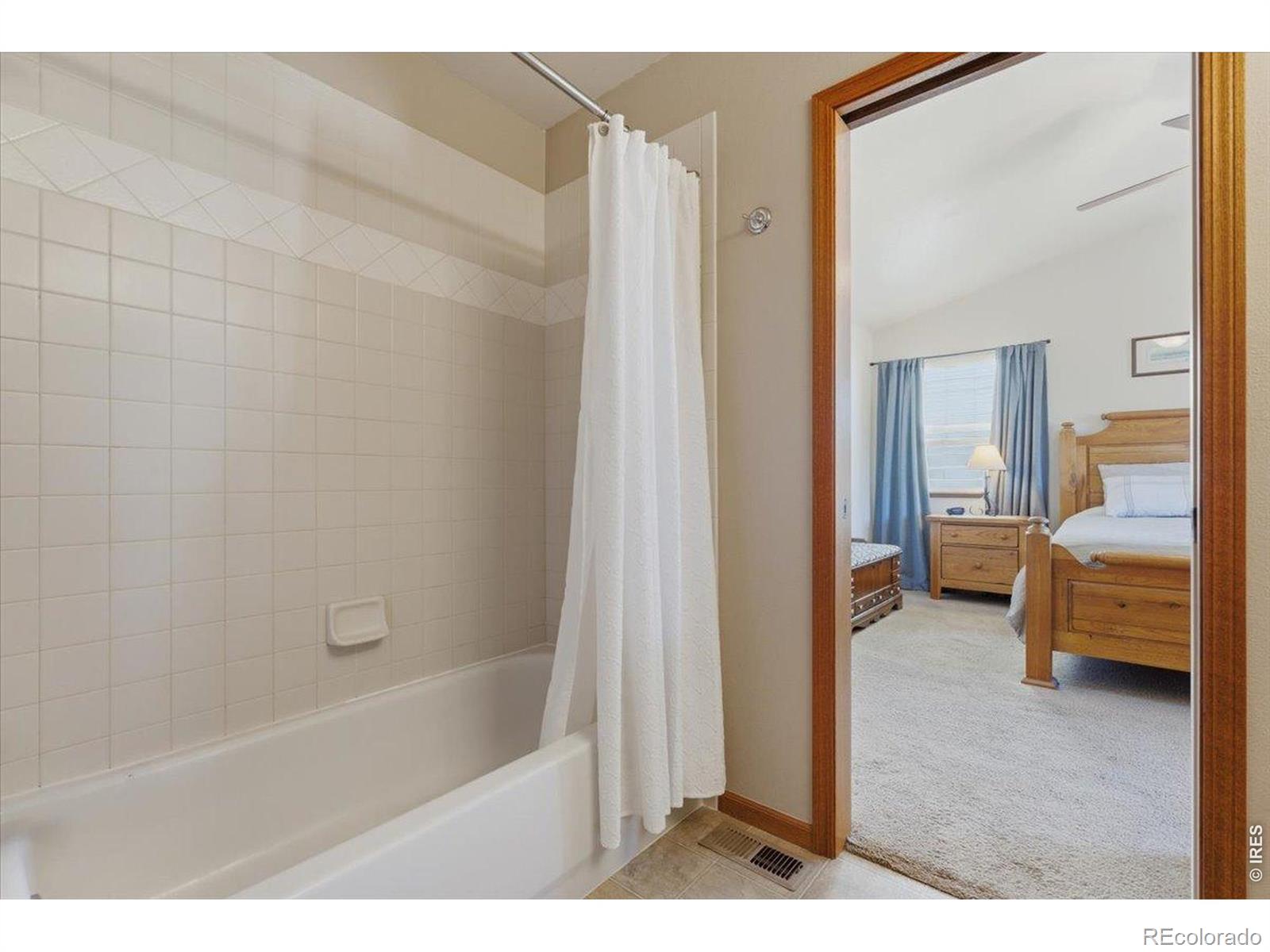 MLS Image #16 for 5060  apricot drive,loveland, Colorado