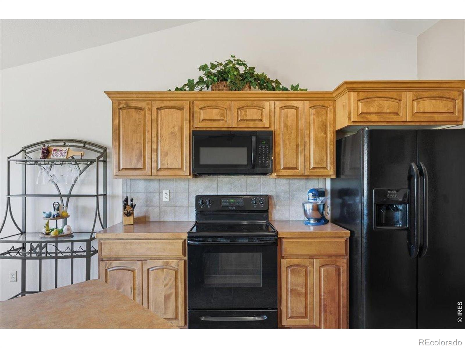 MLS Image #9 for 5060  apricot drive,loveland, Colorado
