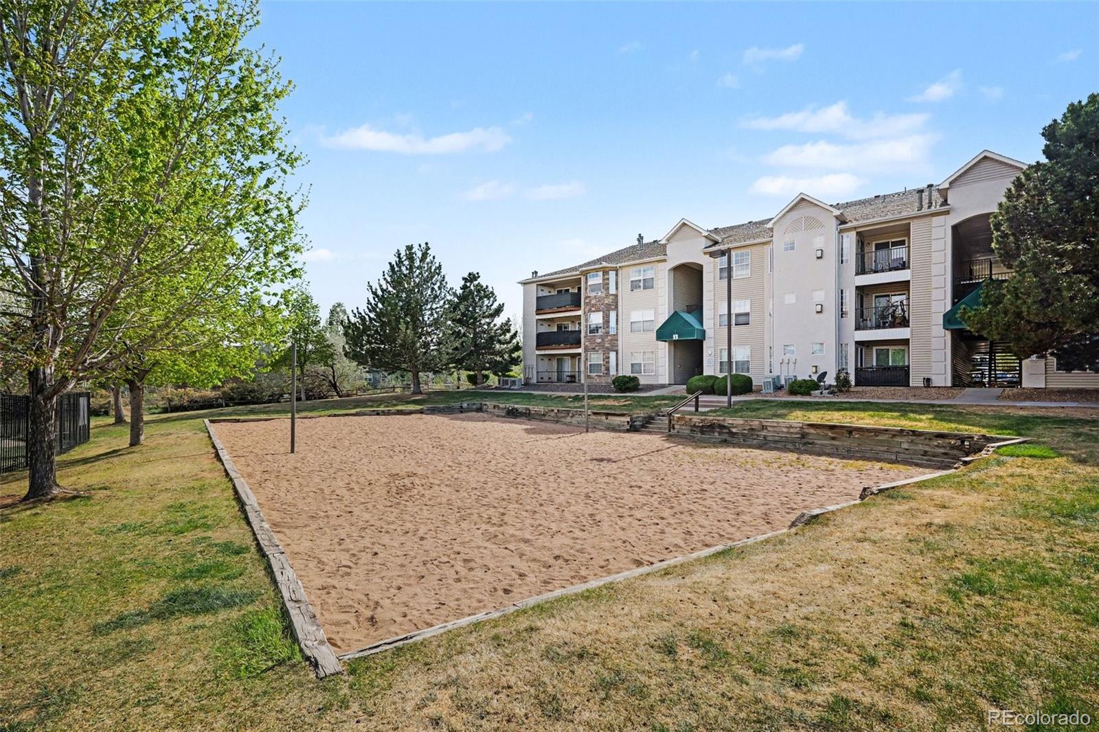 MLS Image #15 for 12304 w cross drive,littleton, Colorado