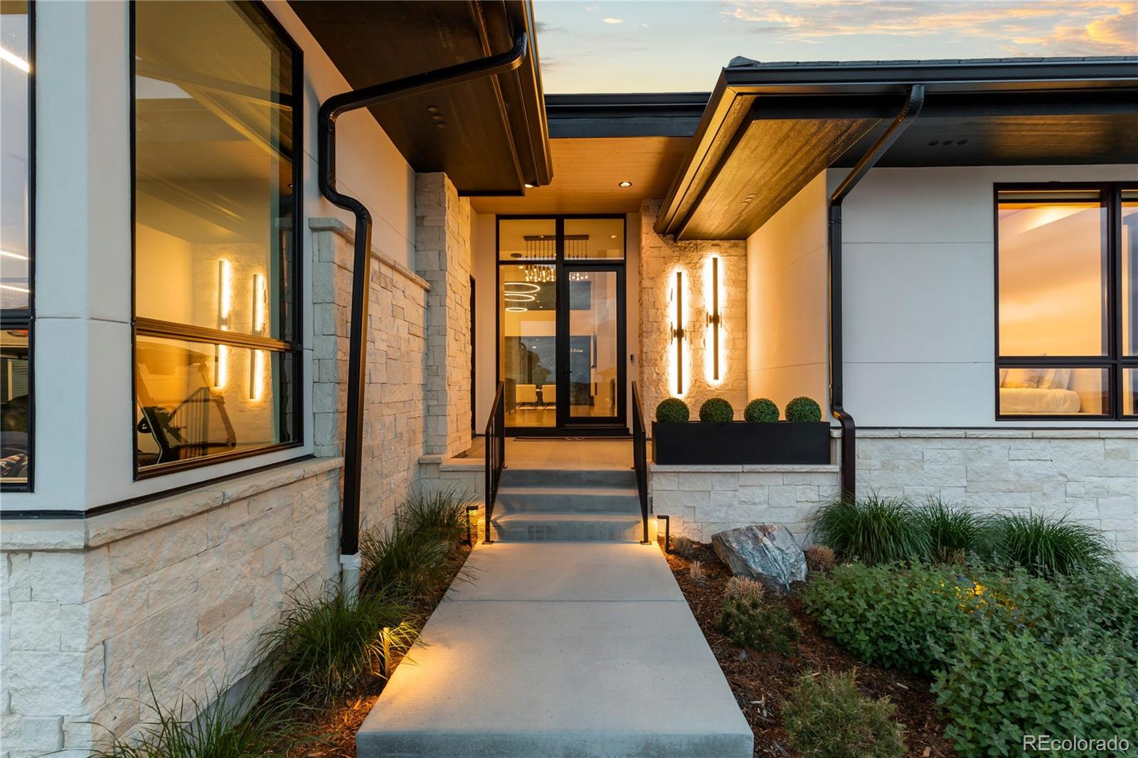 MLS Image #2 for 8111  galileo way,littleton, Colorado