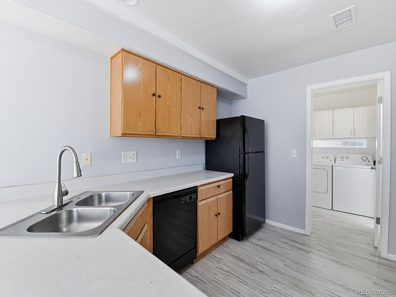 MLS Image #12 for 4864  genoa street,denver, Colorado