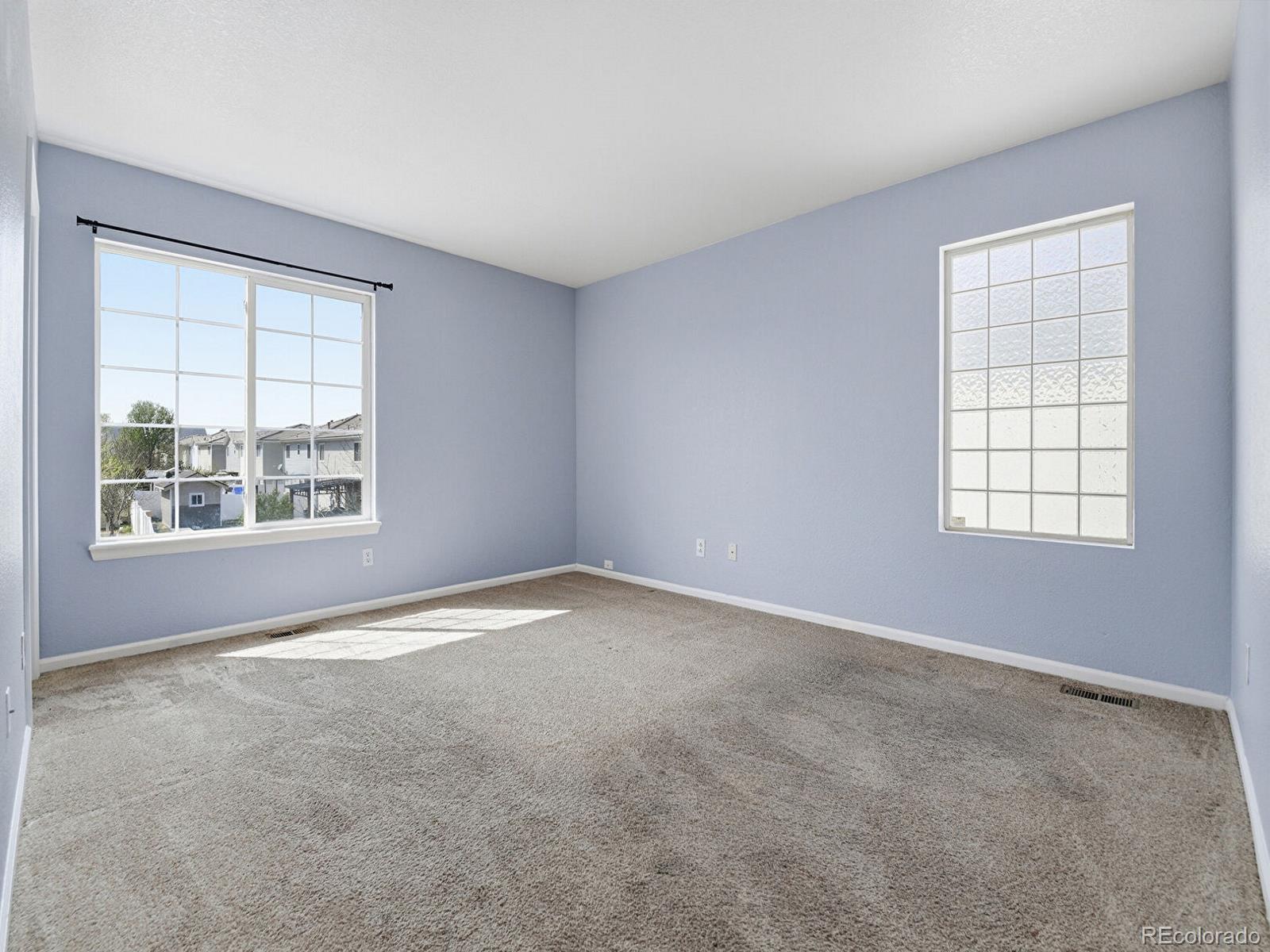 MLS Image #13 for 4864  genoa street,denver, Colorado