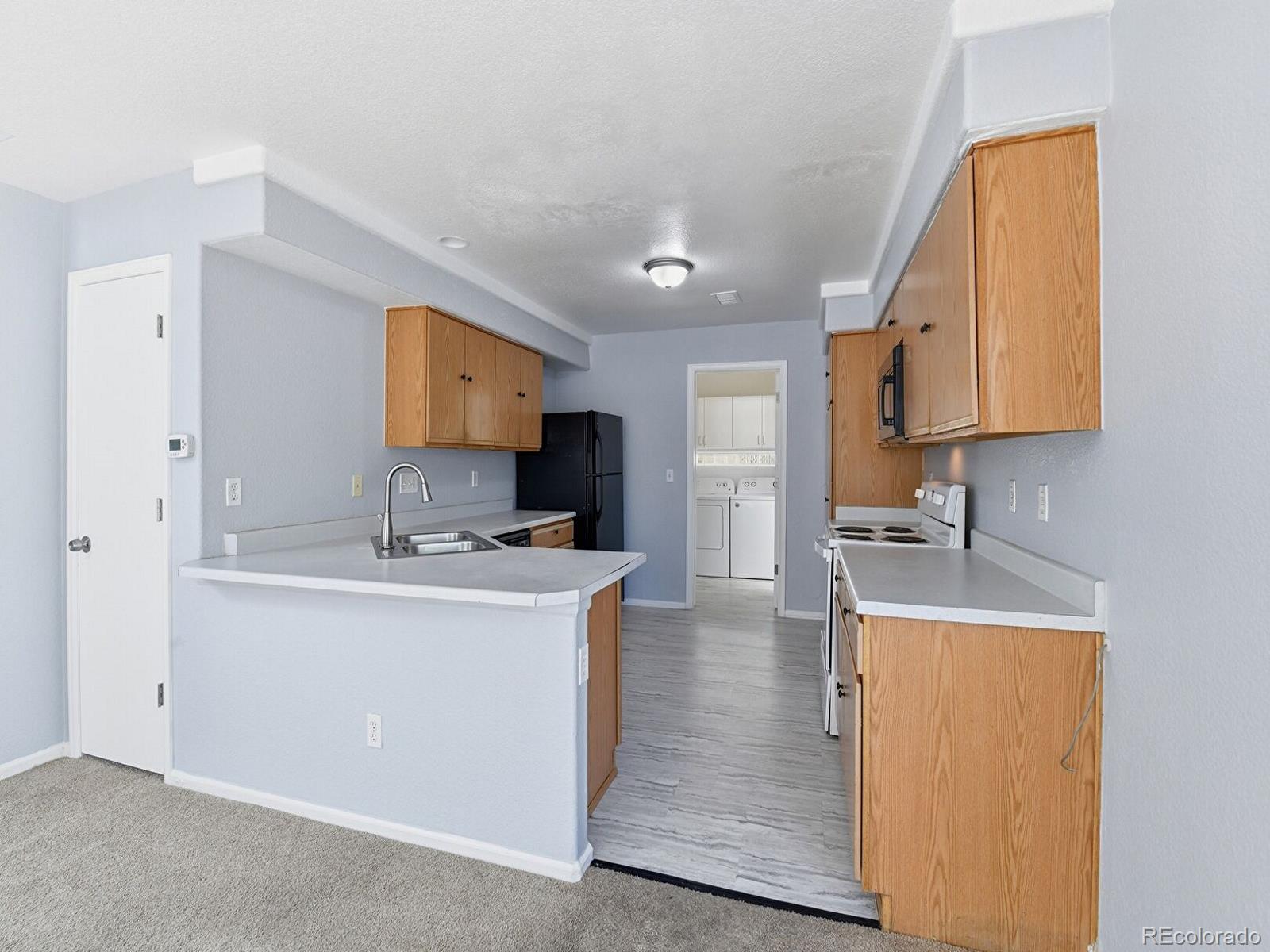 MLS Image #9 for 4864  genoa street,denver, Colorado