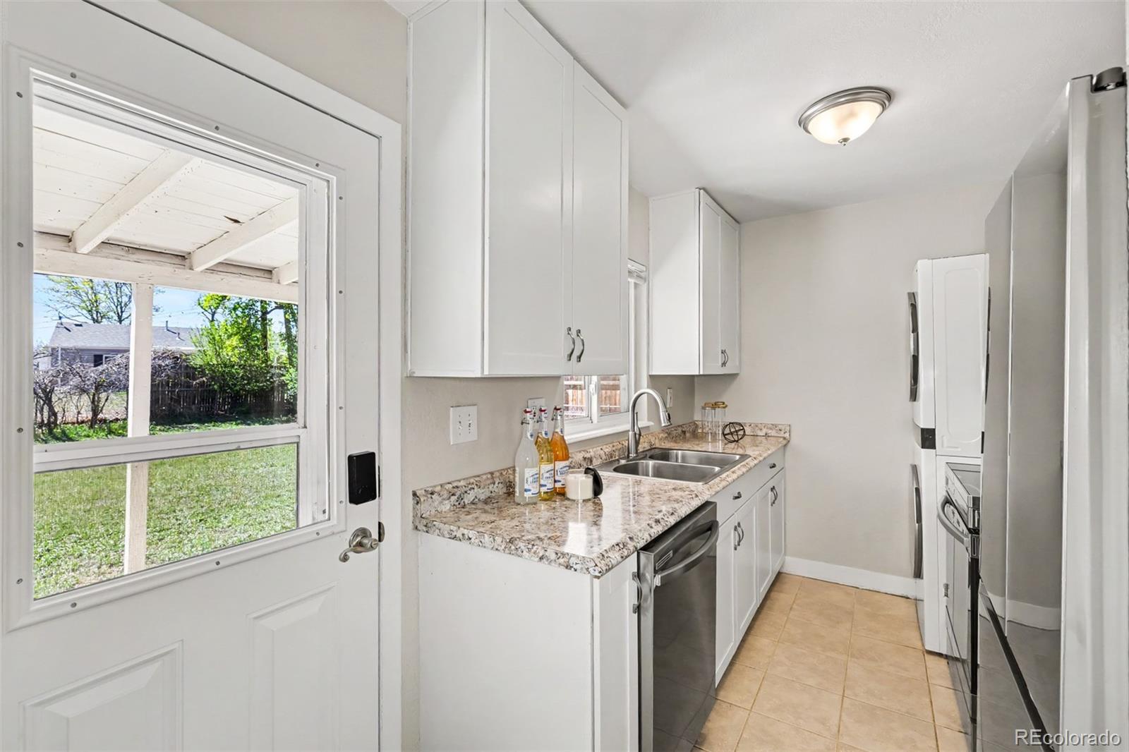 MLS Image #18 for 3041 s glencoe street,denver, Colorado