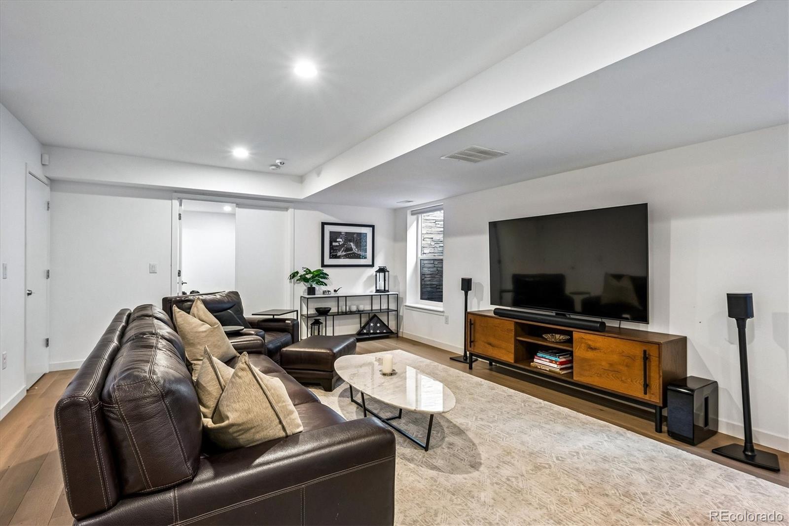 MLS Image #31 for 827  eudora street ,denver, Colorado