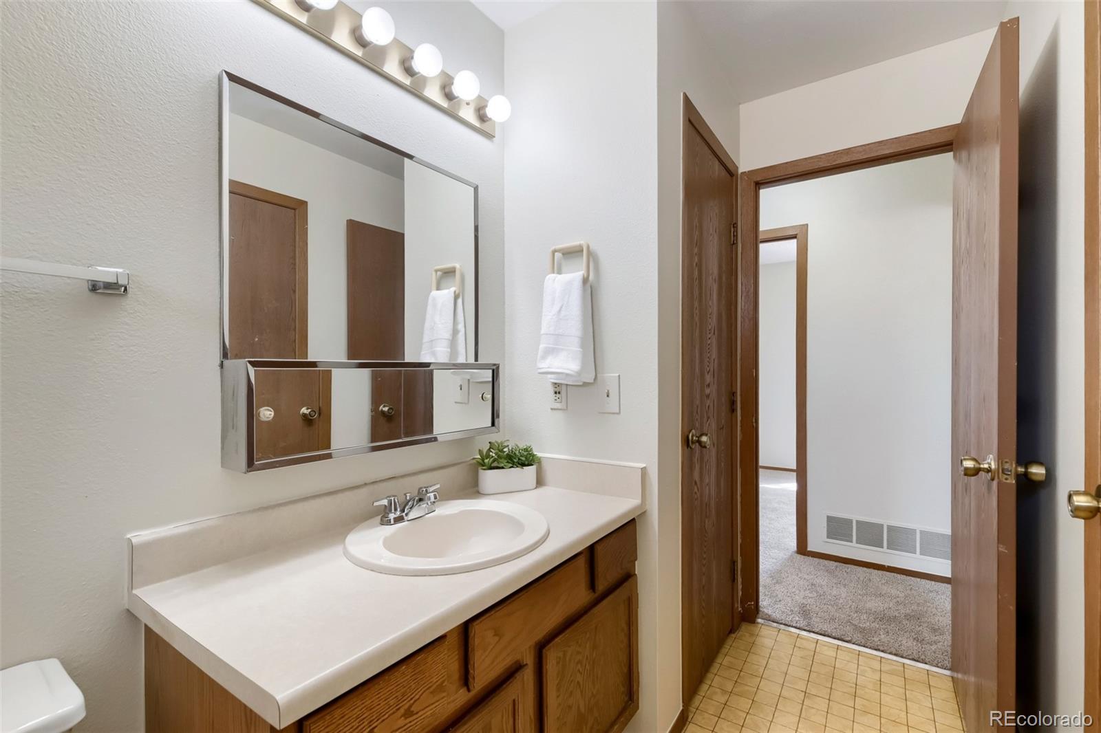 MLS Image #14 for 9843  cook street,thornton, Colorado