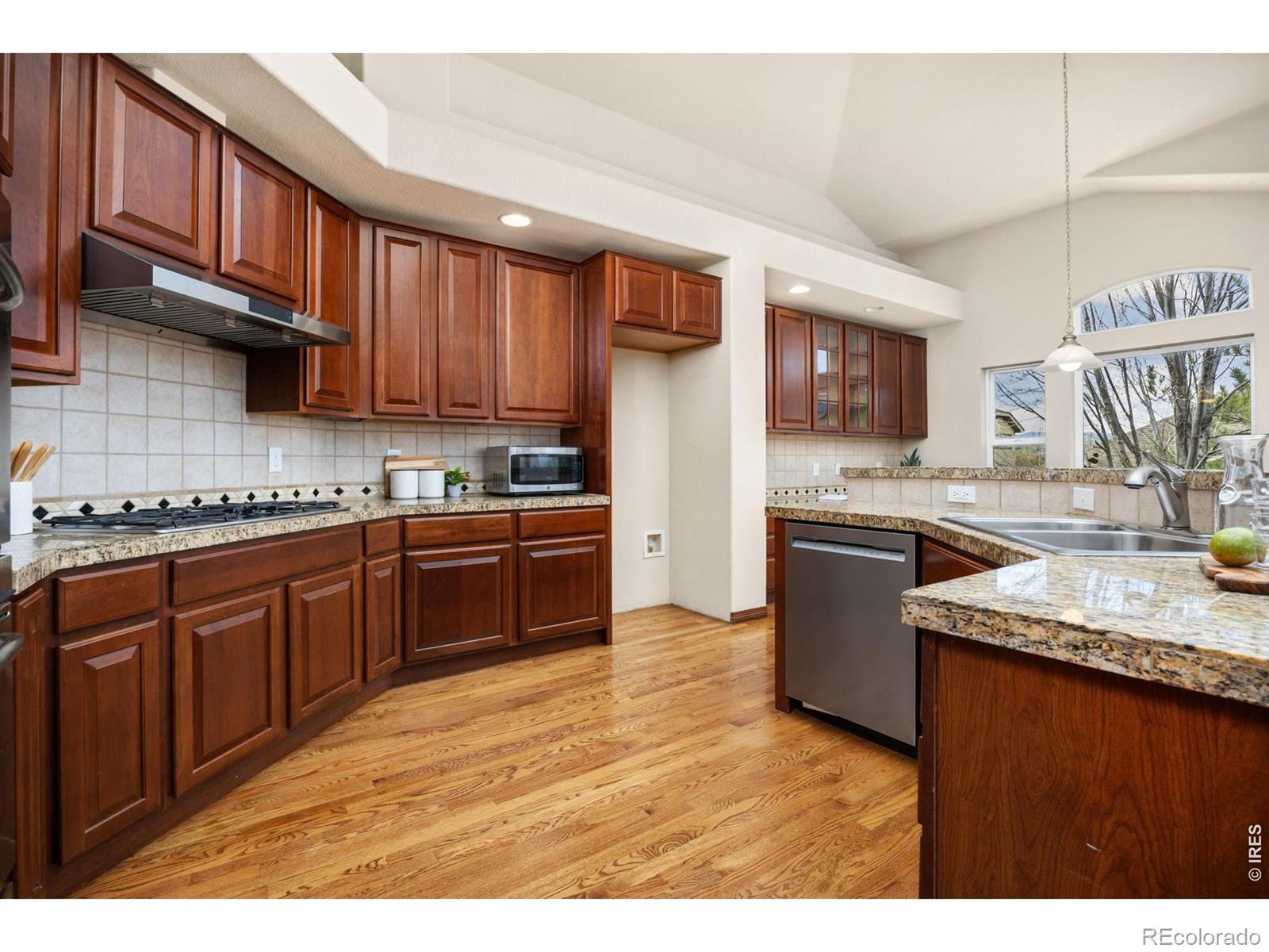 MLS Image #15 for 1513  cannon mountain drive,longmont, Colorado