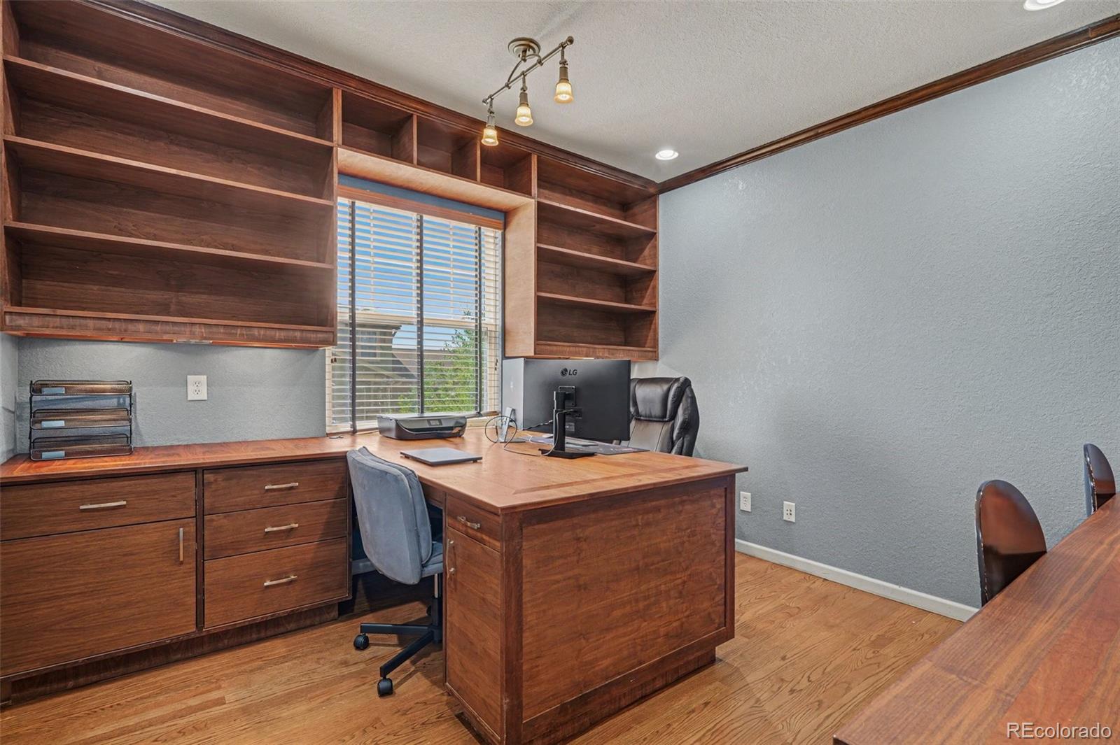 MLS Image #13 for 6915 s fultondale circle,aurora, Colorado