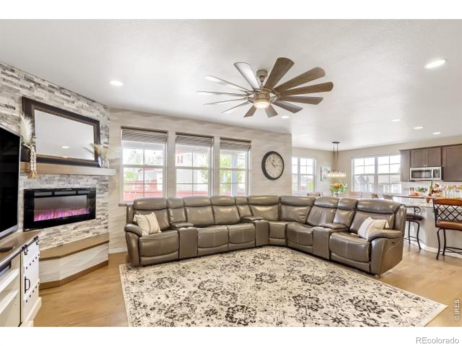 MLS Image #5 for 2169  day spring drive,windsor, Colorado
