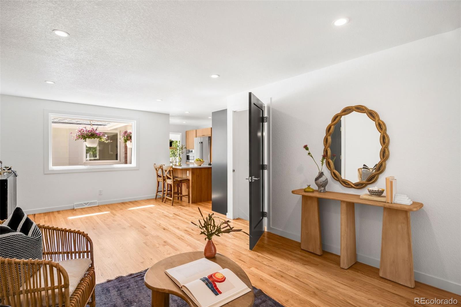 MLS Image #10 for 2560  queen street,lakewood, Colorado