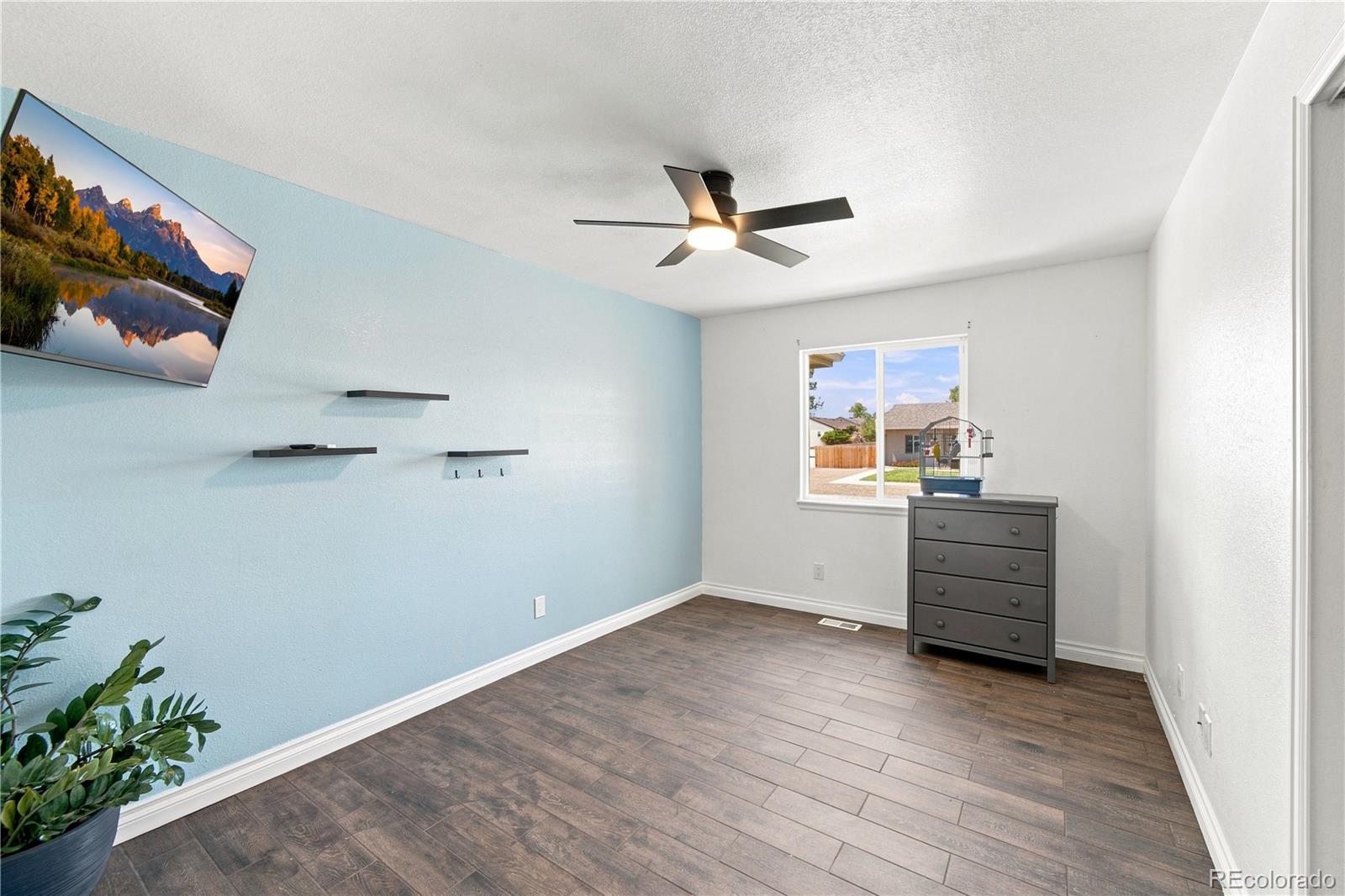 MLS Image #14 for 692 s aguilar drive,pueblo west, Colorado