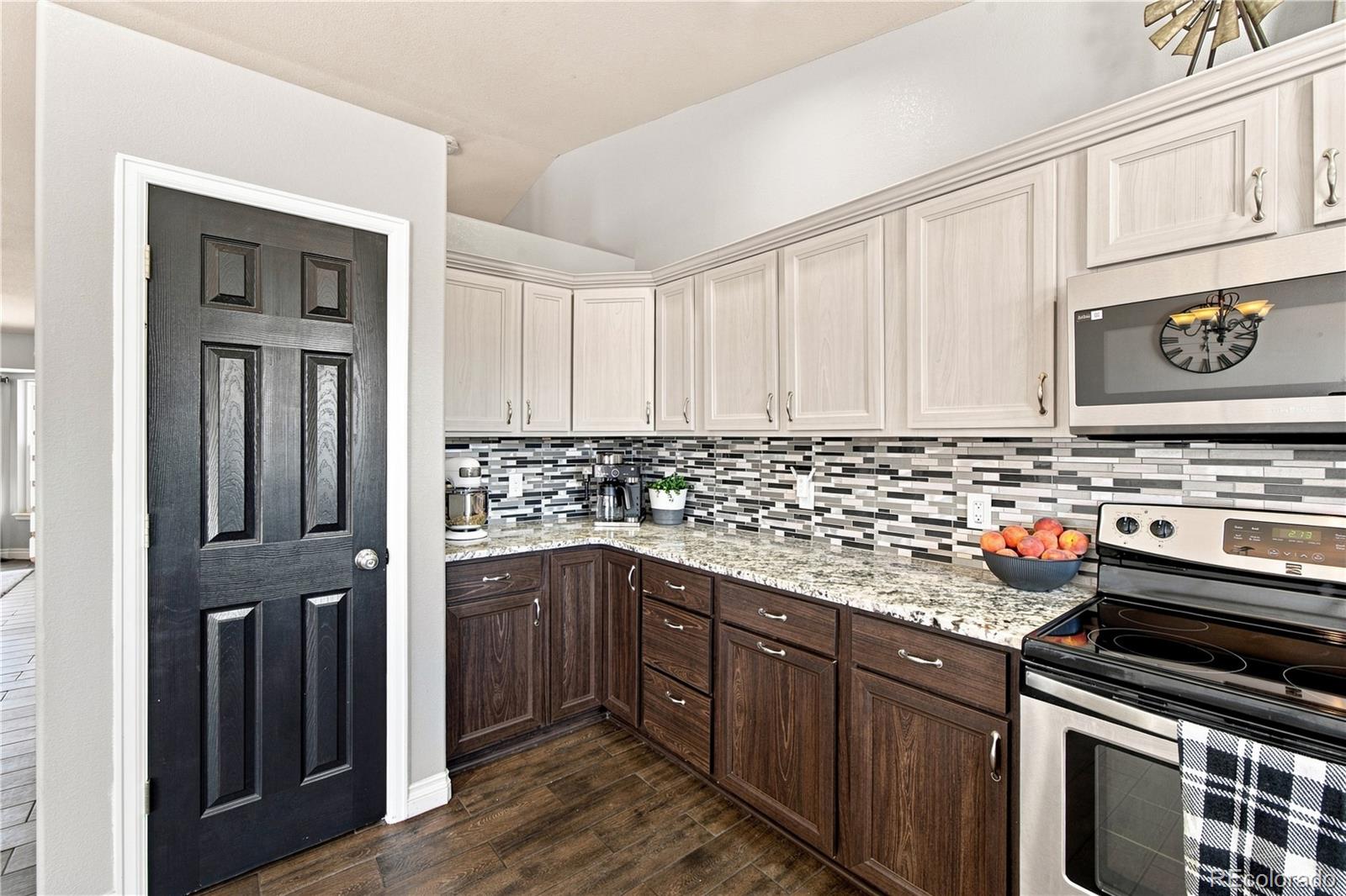 MLS Image #6 for 692 s aguilar drive,pueblo west, Colorado