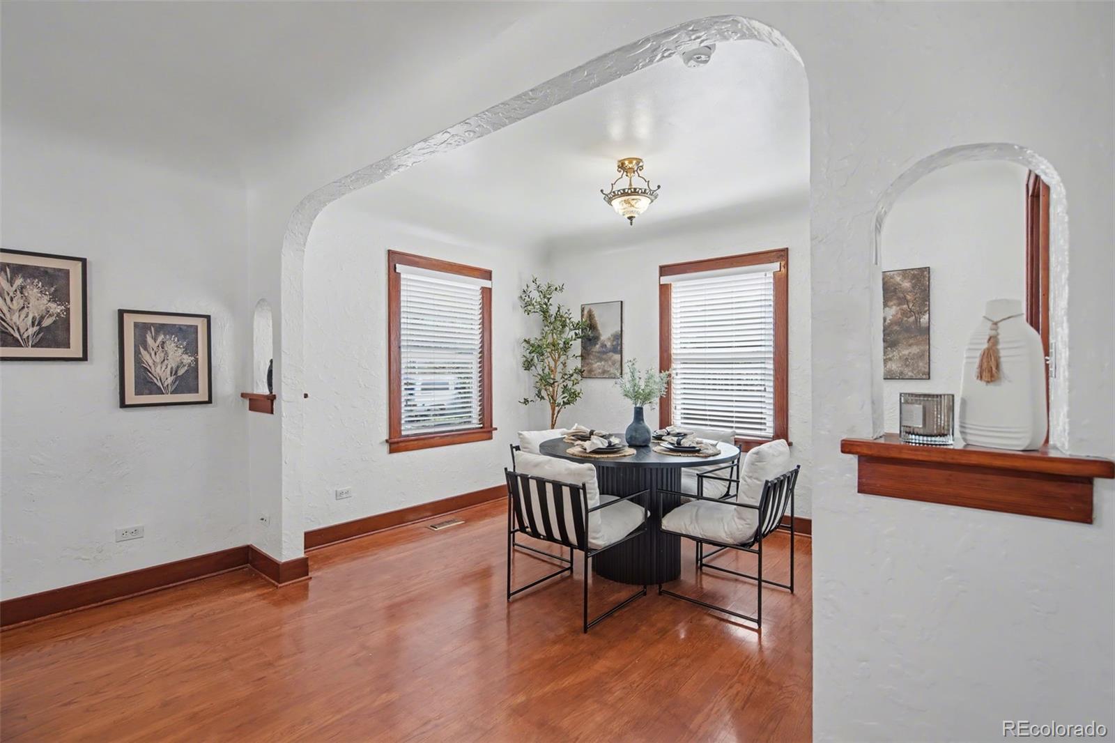 MLS Image #11 for 1015 e moreno avenue,colorado springs, Colorado
