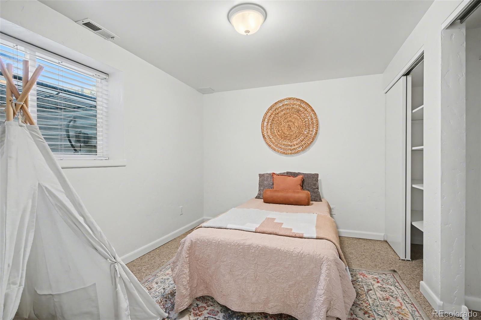 MLS Image #28 for 1015 e moreno avenue,colorado springs, Colorado