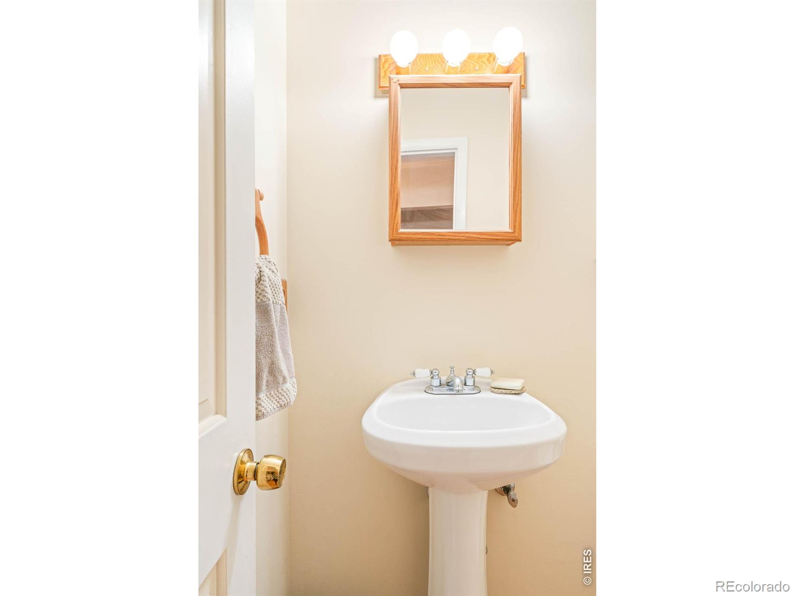 MLS Image #10 for 1700  palm drive,fort collins, Colorado