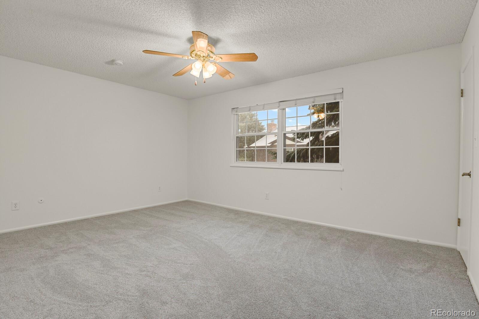 MLS Image #19 for 3855 s monaco street,denver, Colorado