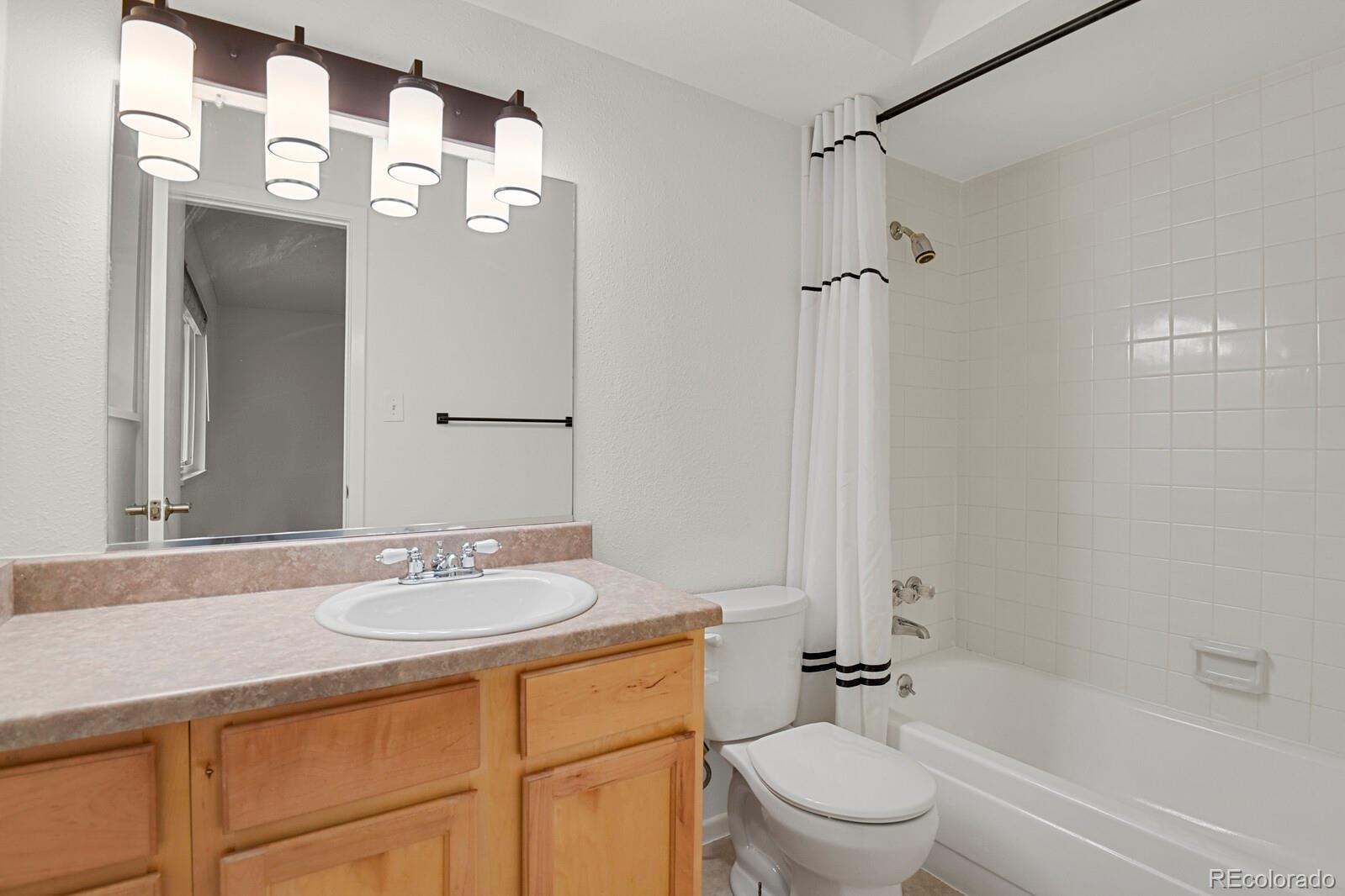 MLS Image #28 for 3855 s monaco street,denver, Colorado