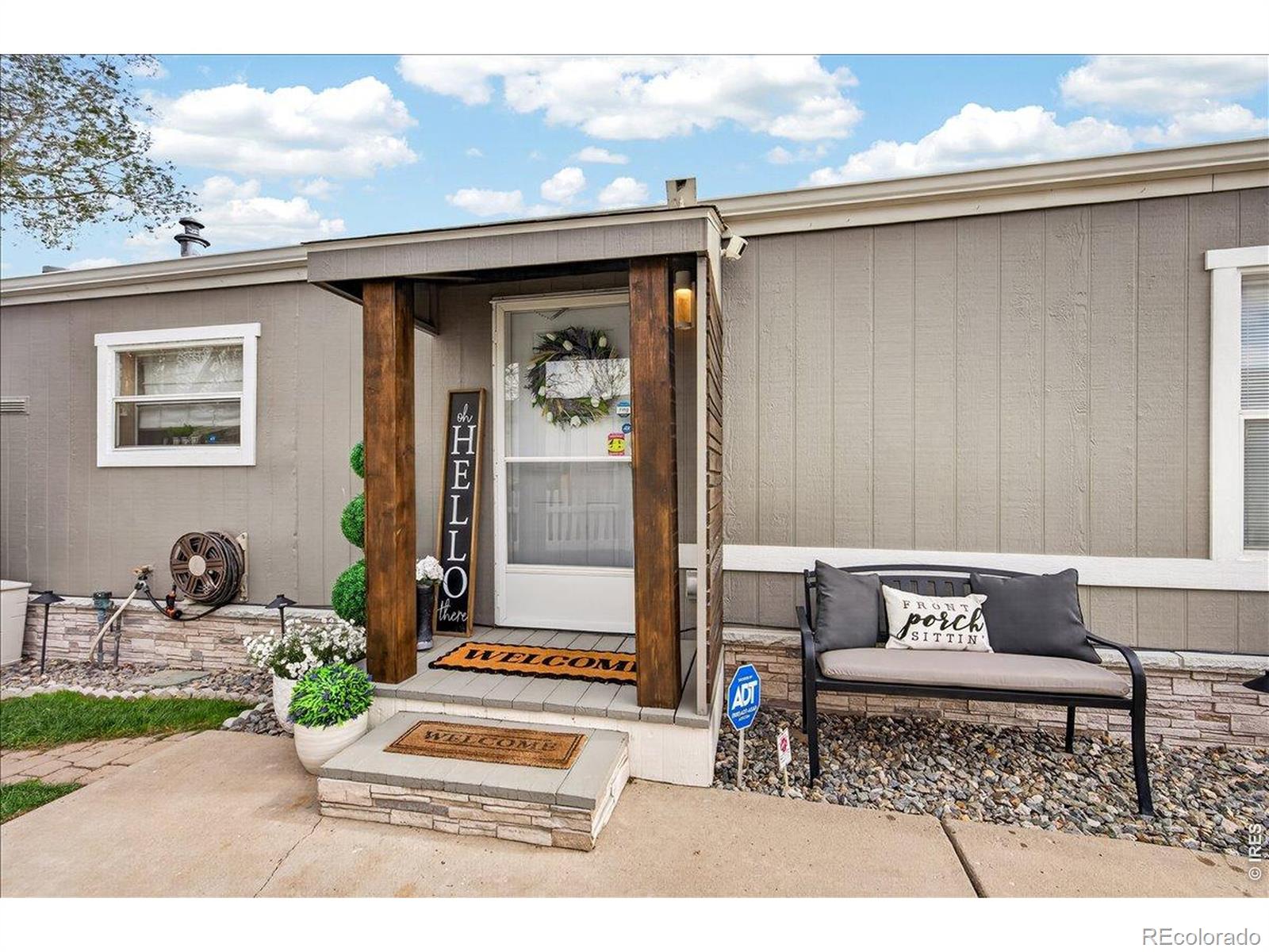 MLS Image #27 for 8410  madison way,denver, Colorado