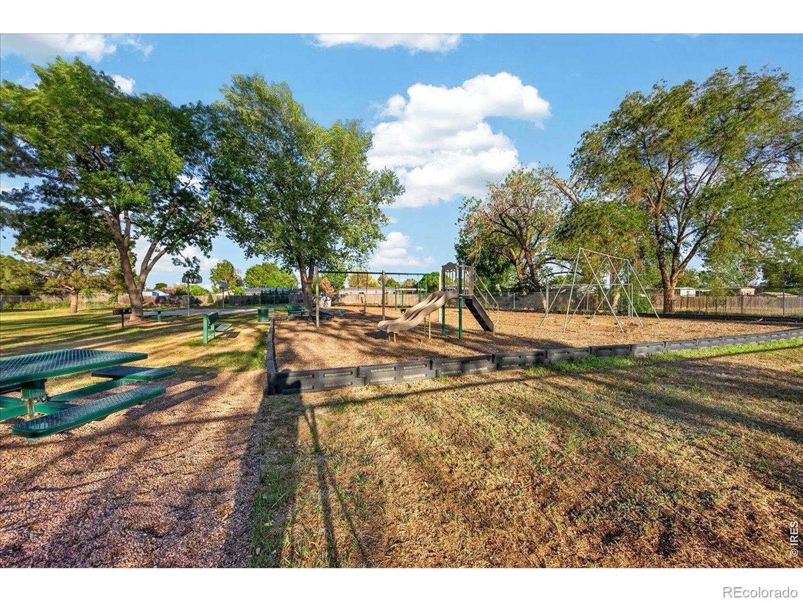 MLS Image #36 for 8410  madison way,denver, Colorado