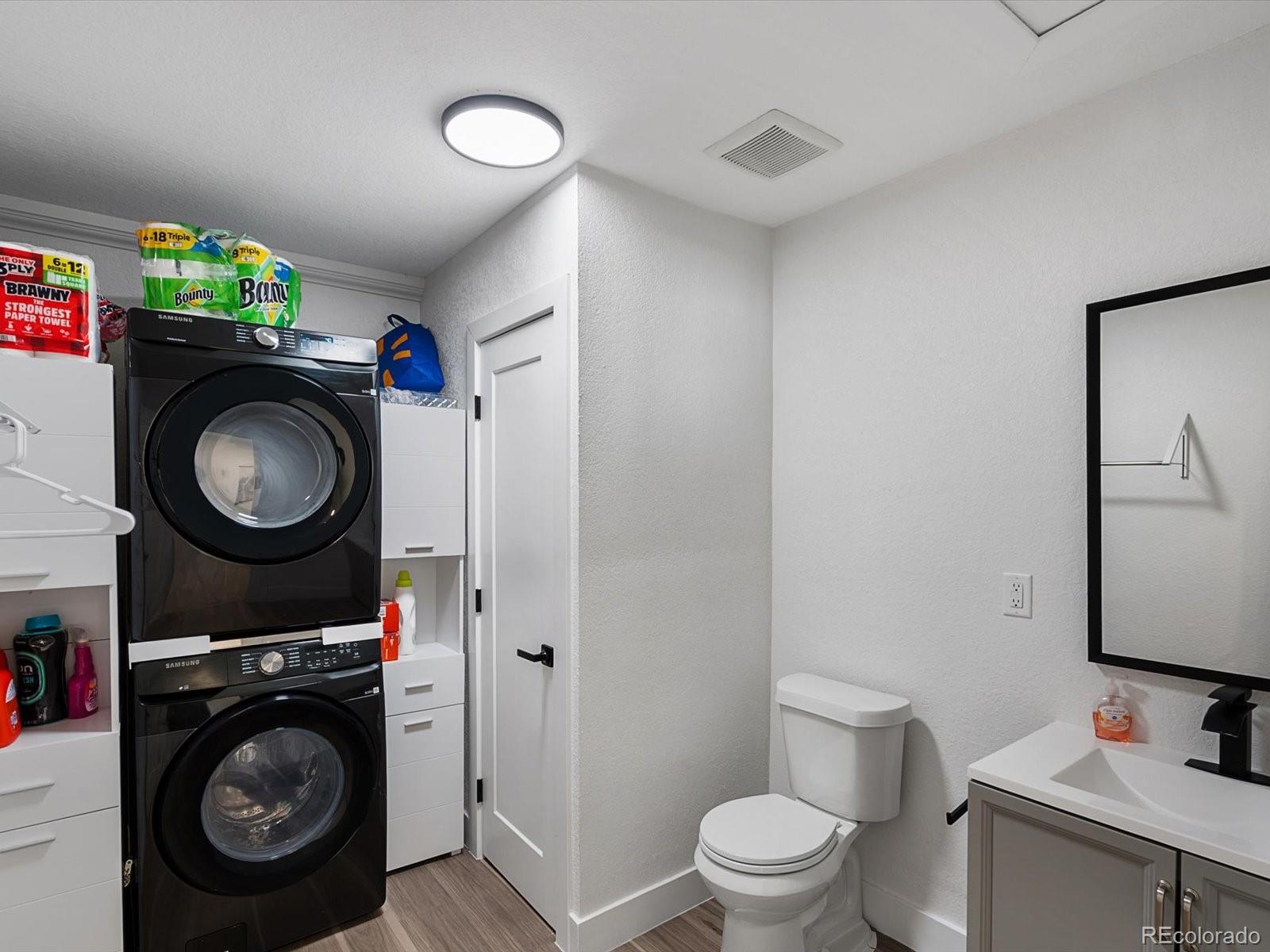 MLS Image #17 for 900  troy street,aurora, Colorado