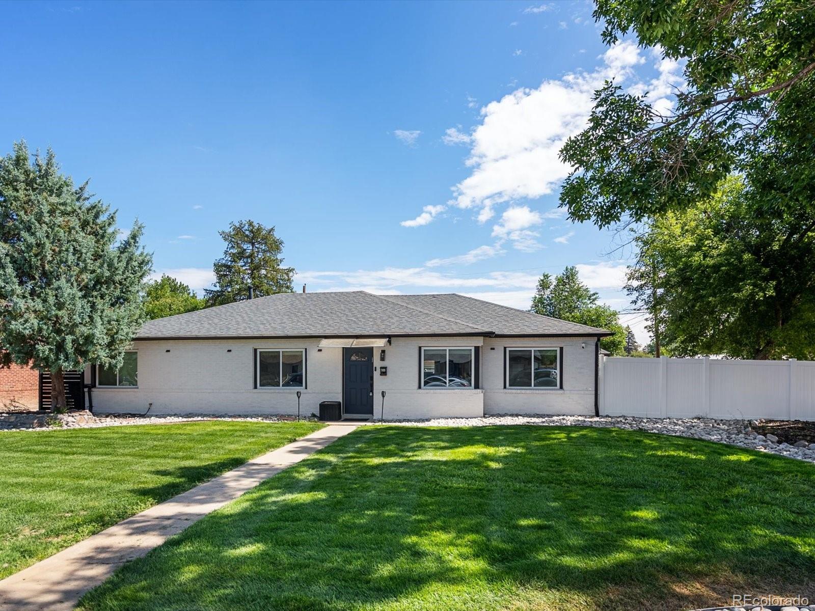 MLS Image #2 for 900  troy street,aurora, Colorado