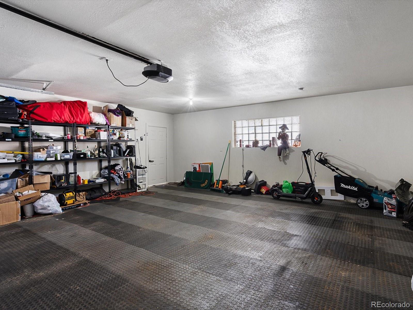 MLS Image #32 for 900  troy street,aurora, Colorado