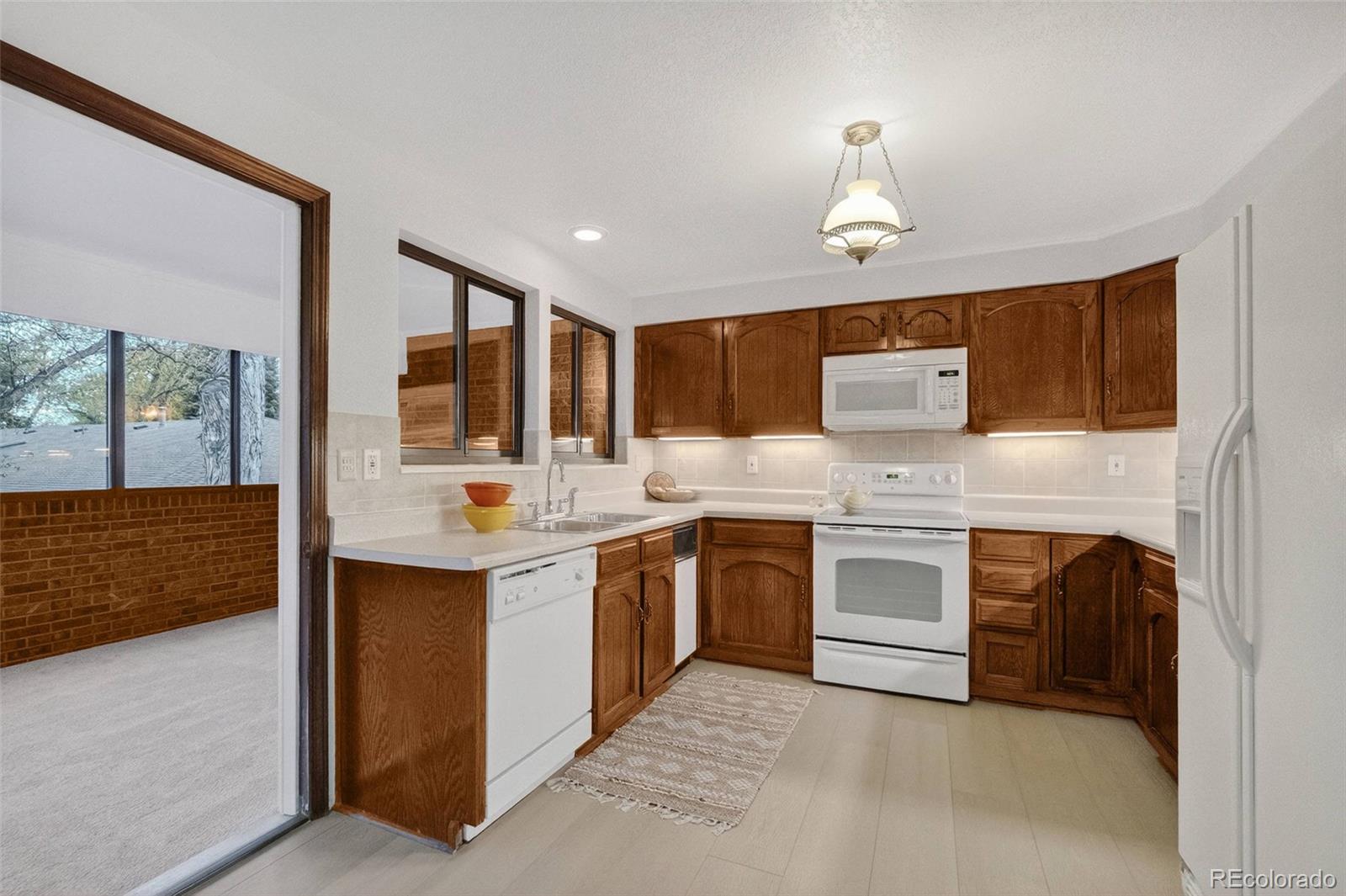 MLS Image #14 for 8526 w 10th avenue,lakewood, Colorado