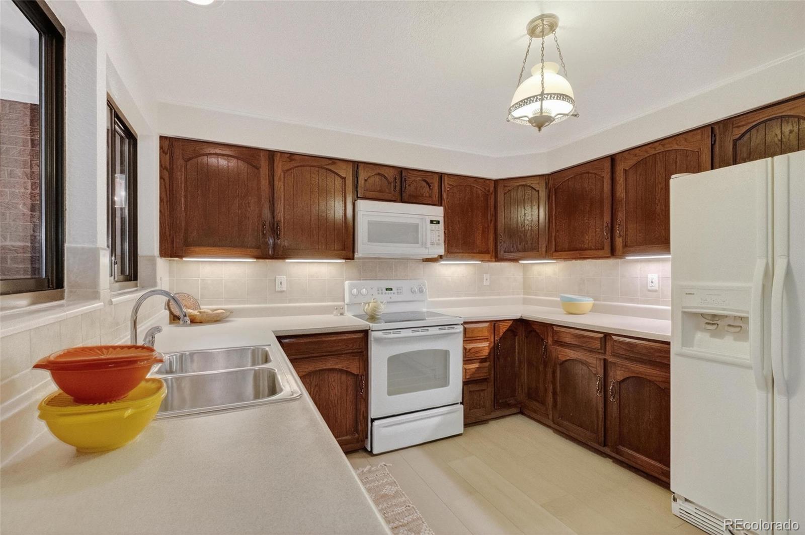MLS Image #15 for 8526 w 10th avenue,lakewood, Colorado