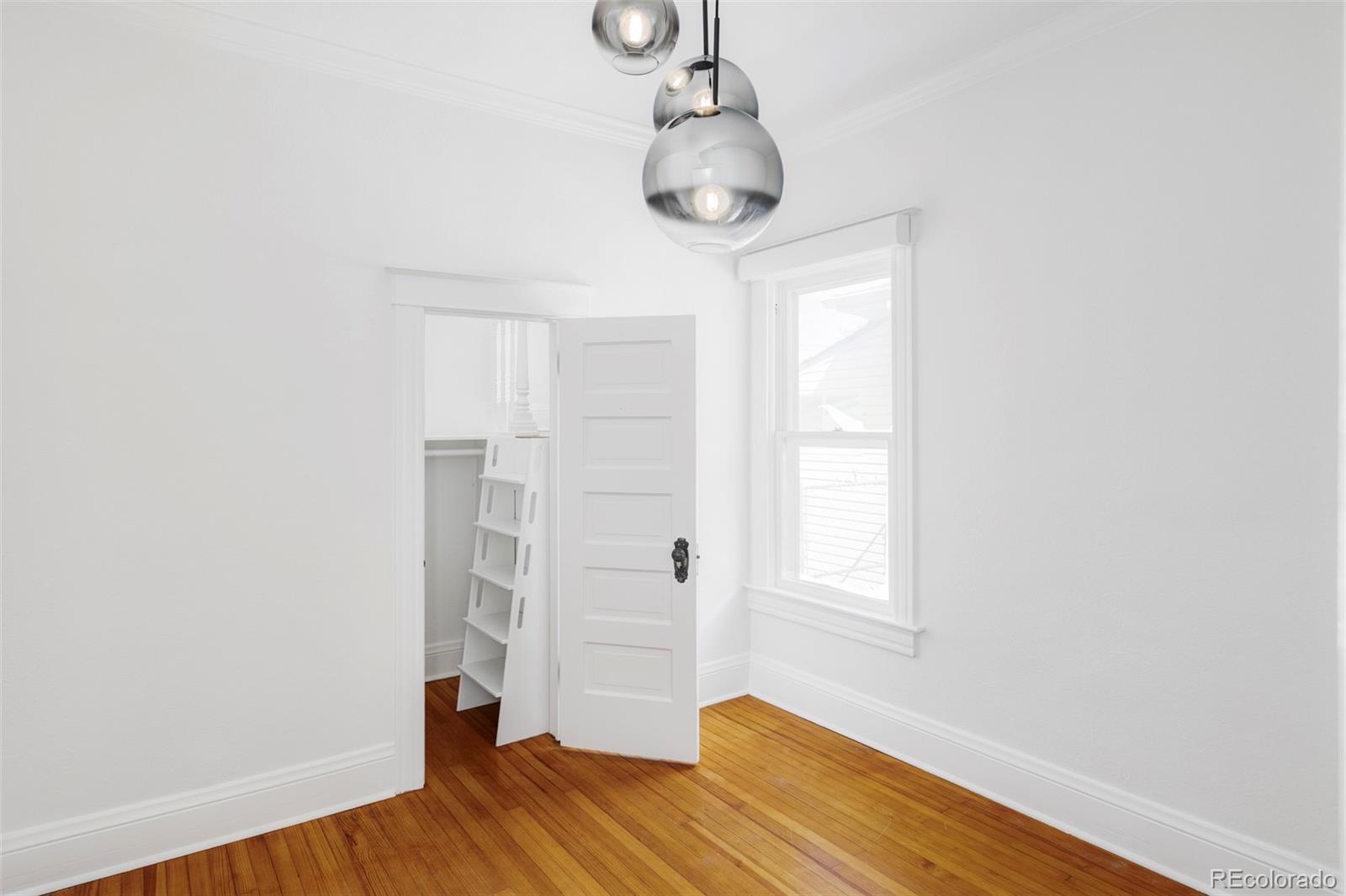 MLS Image #19 for 1457 s grant street,denver, Colorado