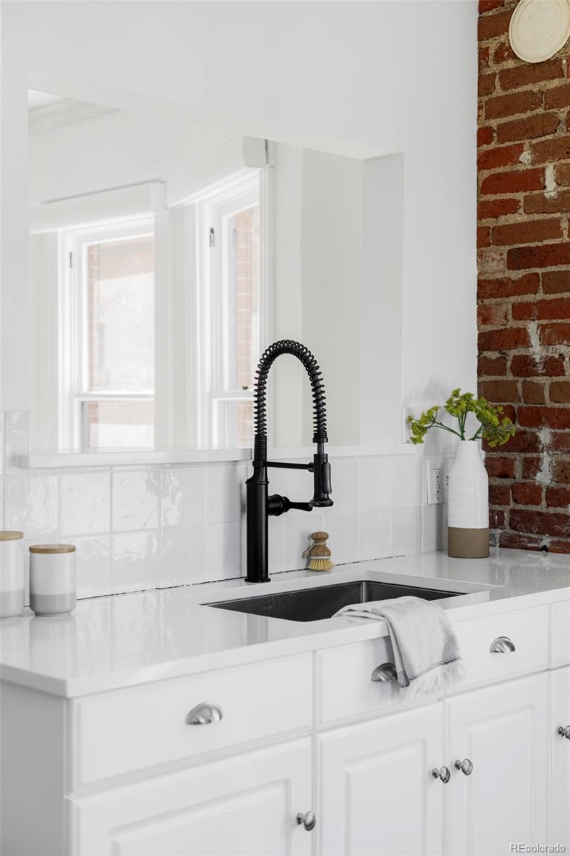 MLS Image #9 for 1457 s grant street,denver, Colorado