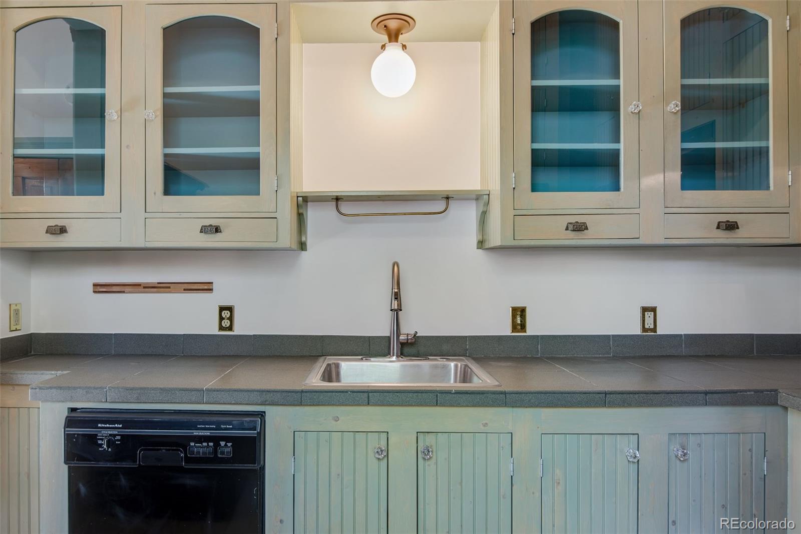 MLS Image #24 for 2550  stout street,denver, Colorado