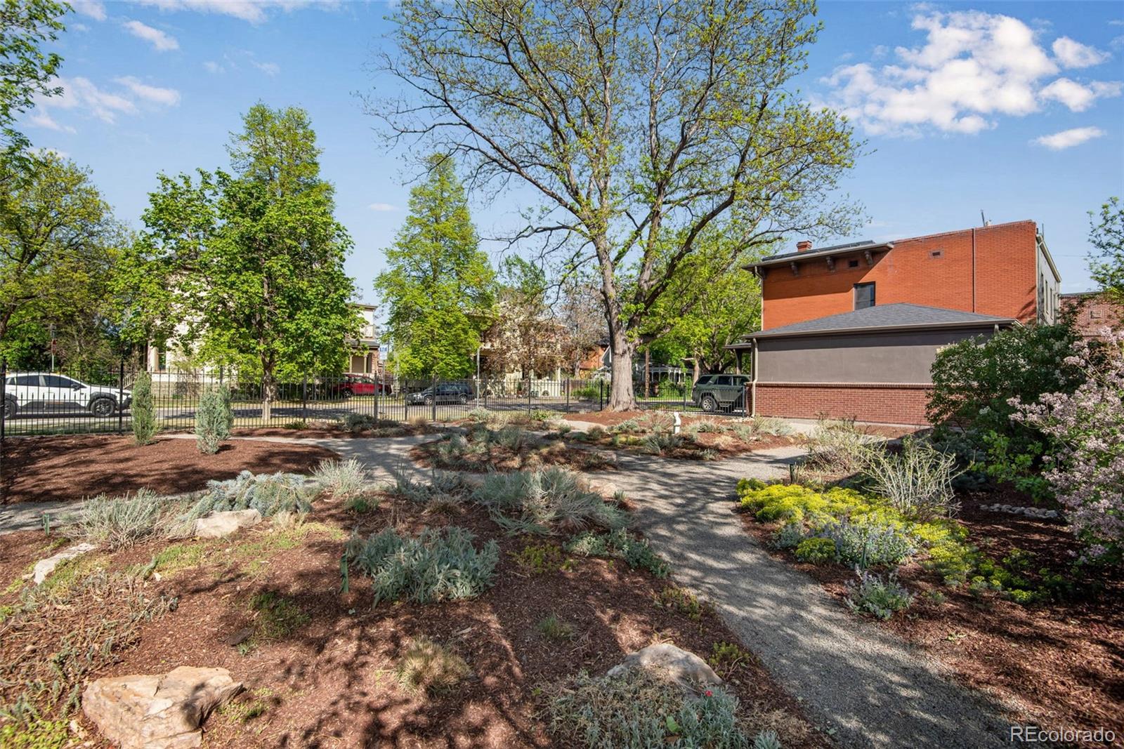 MLS Image #5 for 2550  stout street,denver, Colorado