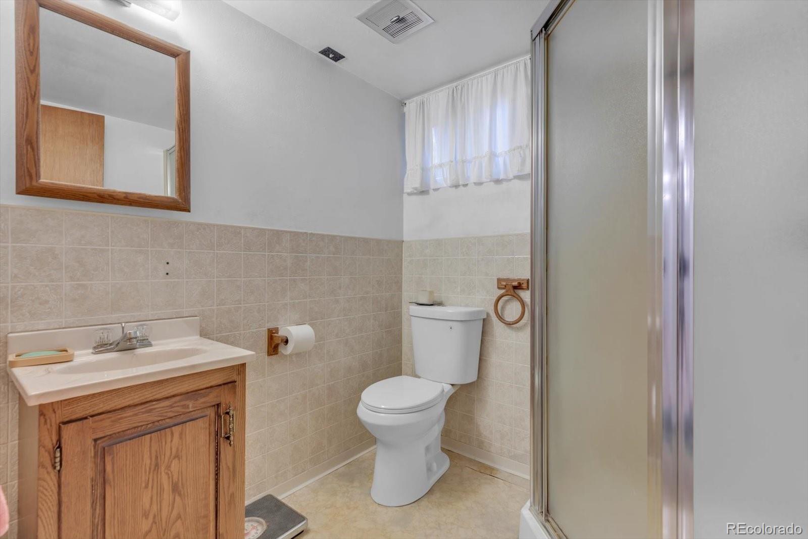 MLS Image #16 for 2825 s yates street,denver, Colorado
