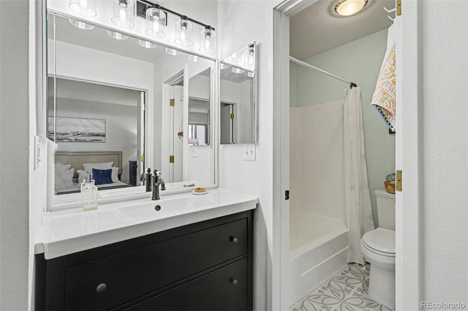 MLS Image #13 for 6305 w 6th avenue,lakewood, Colorado