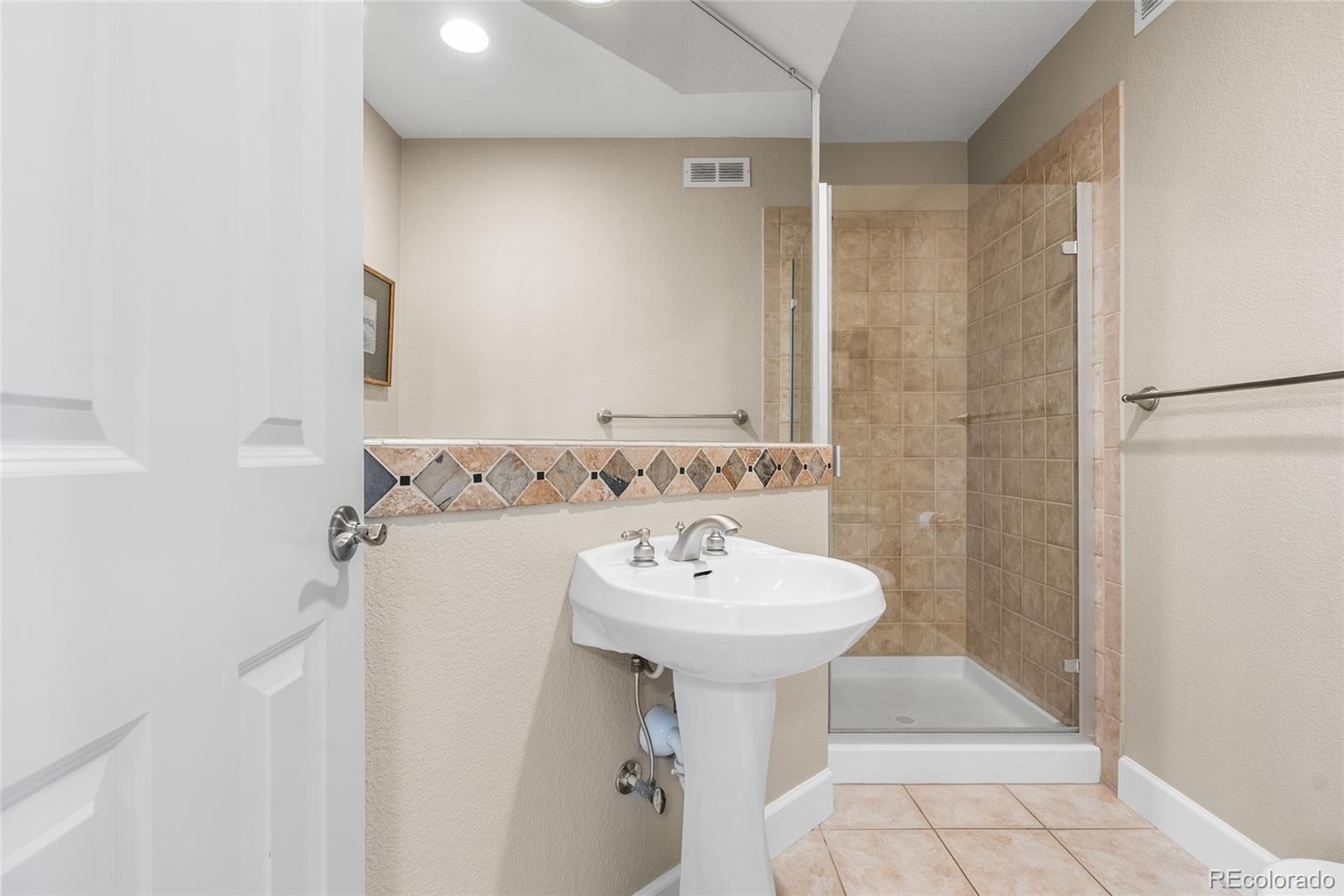 MLS Image #23 for 2817  shoshone trail,lafayette, Colorado