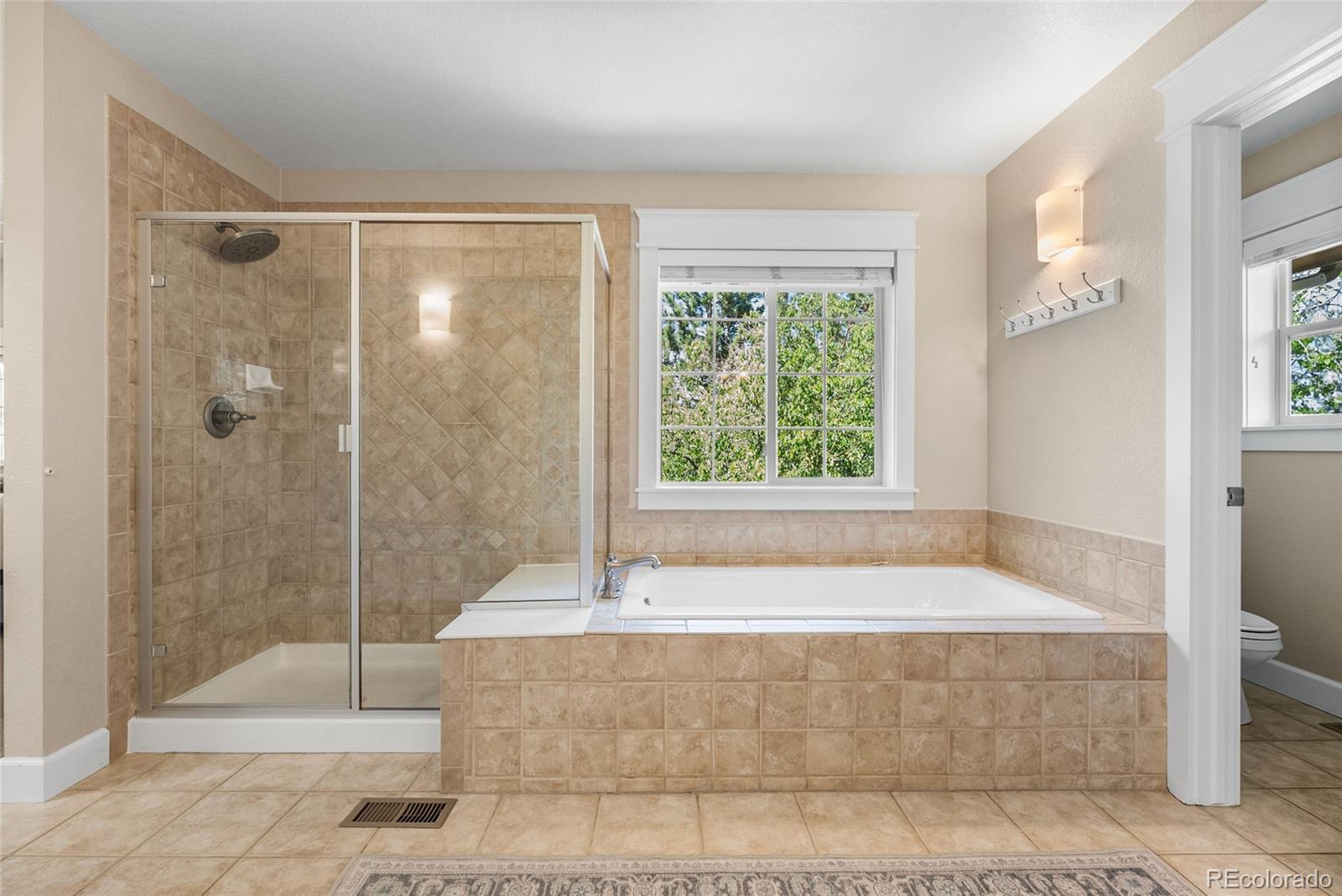 MLS Image #36 for 2817  shoshone trail,lafayette, Colorado