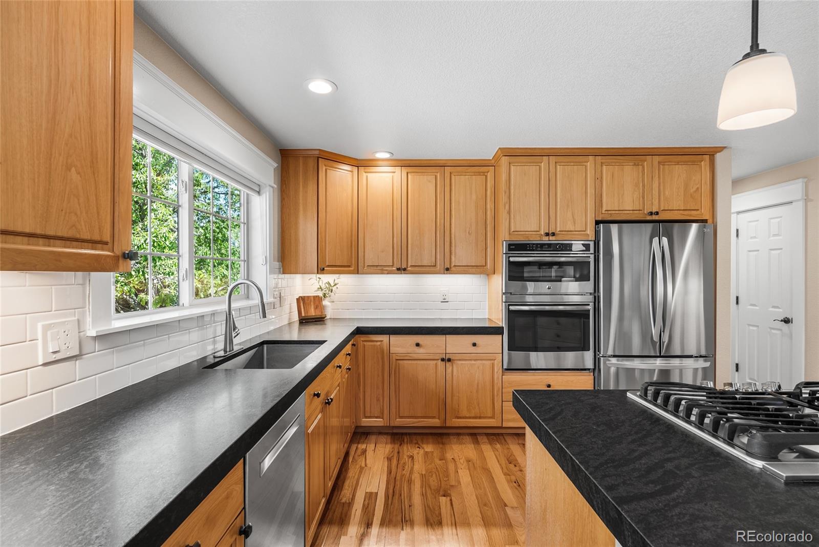 MLS Image #5 for 2817  shoshone trail,lafayette, Colorado