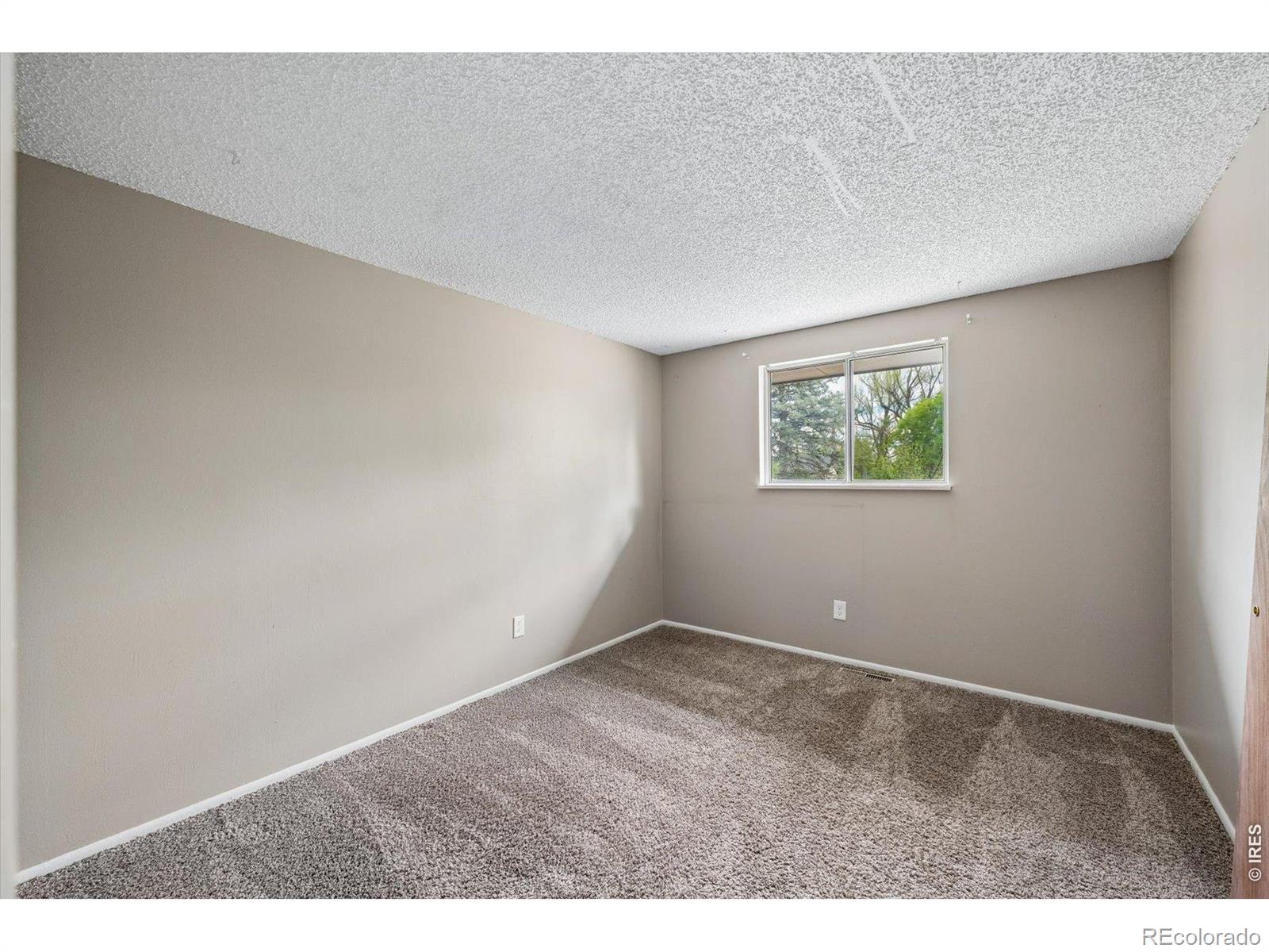 MLS Image #10 for 503  sunset drive,louisville, Colorado