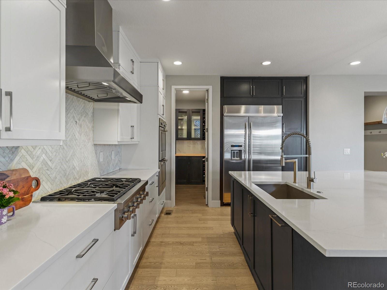 MLS Image #17 for 5833  galena street,denver, Colorado