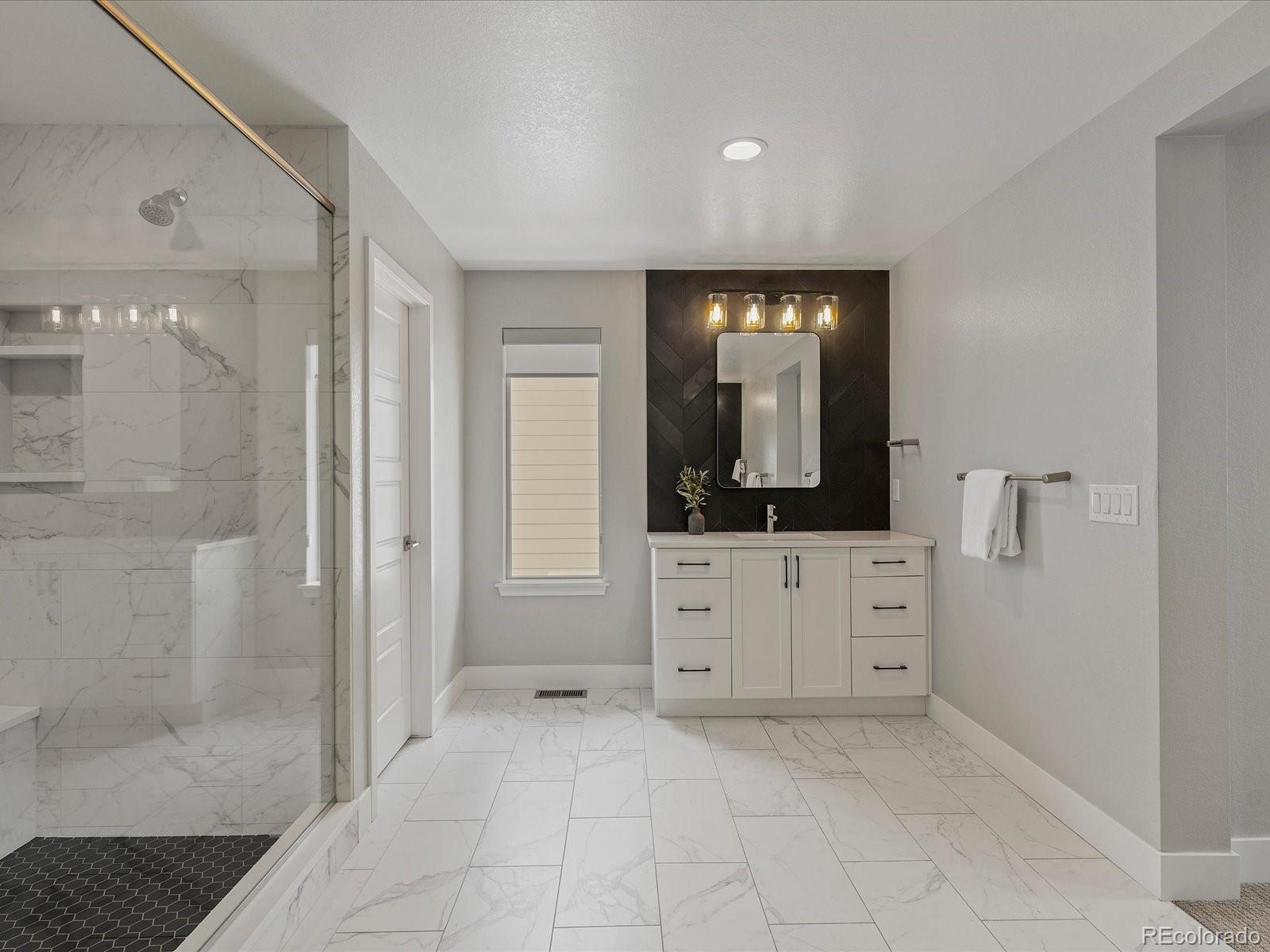 MLS Image #30 for 5833  galena street,denver, Colorado