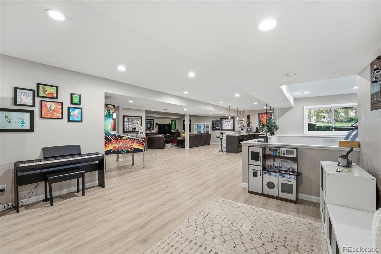 MLS Image #38 for 9521 e maplewood circle,greenwood village, Colorado