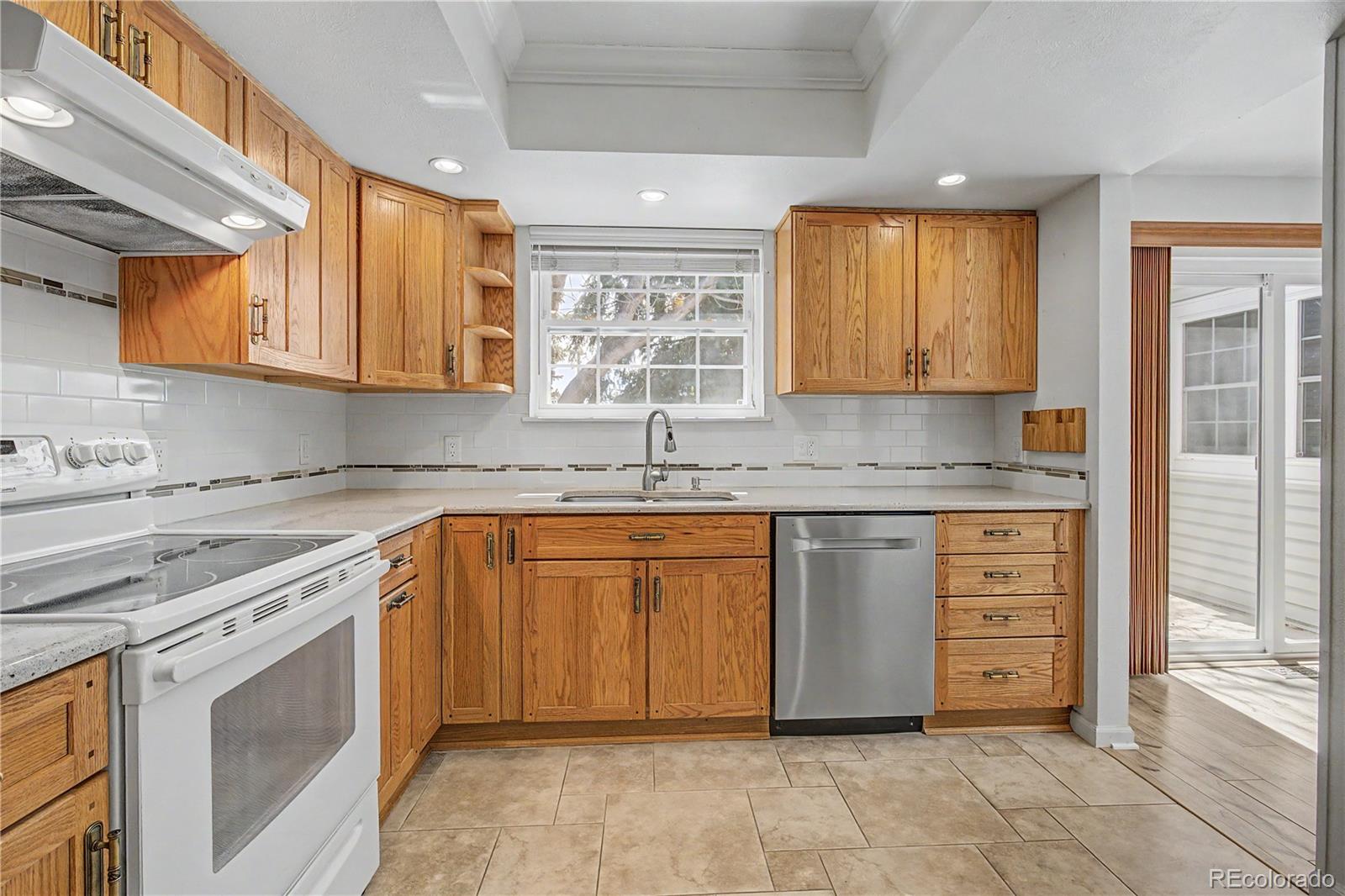 MLS Image #3 for 14287 e marina drive ,aurora, Colorado