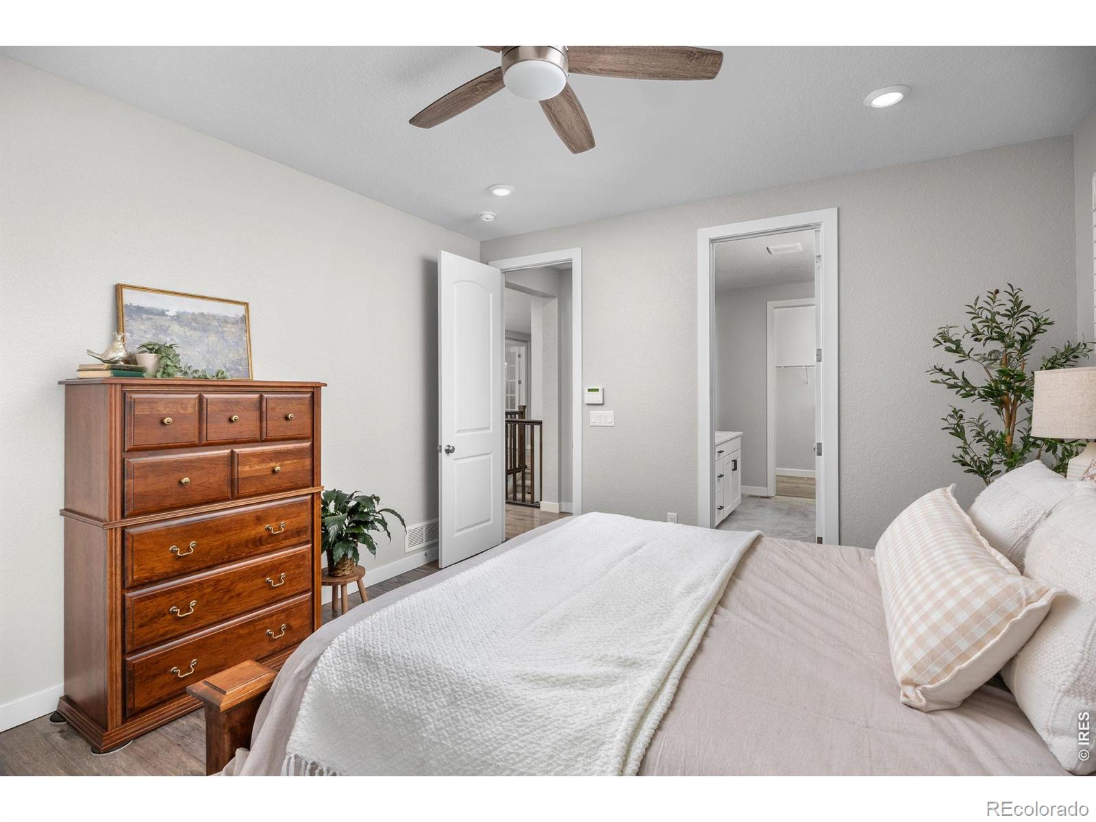 MLS Image #16 for 4524  heatherhill court,longmont, Colorado