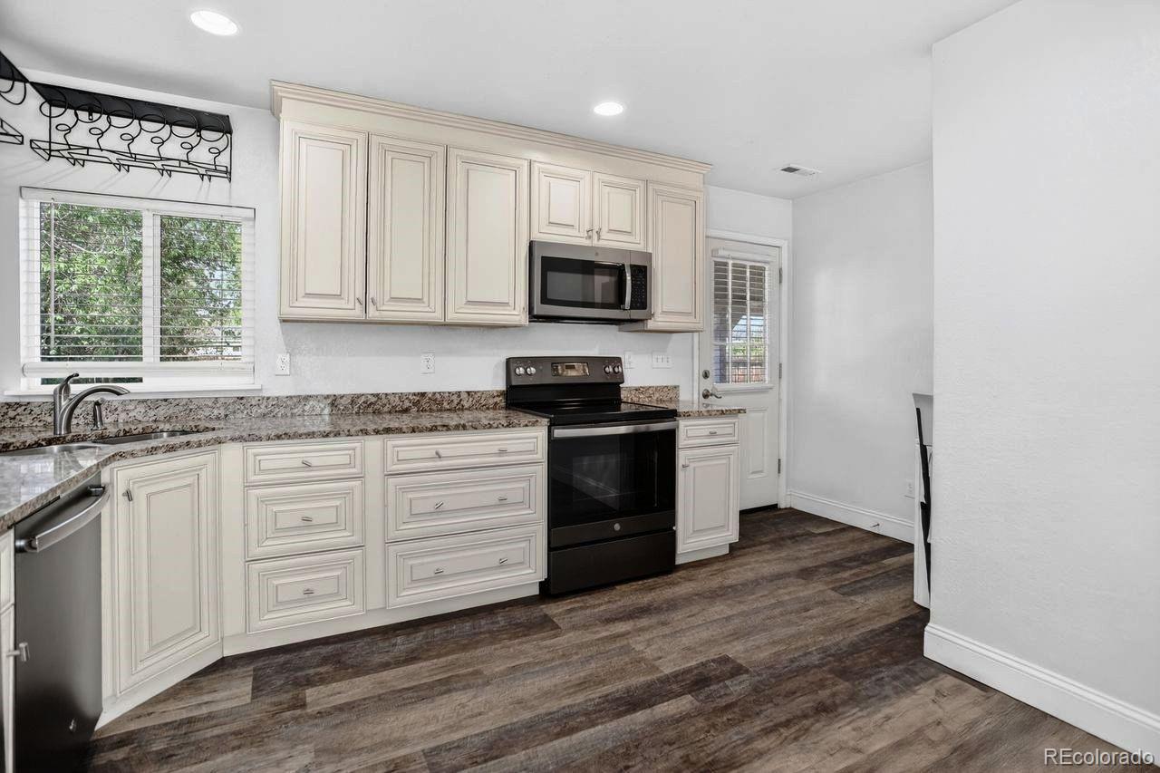 MLS Image #10 for 825  havana street,aurora, Colorado
