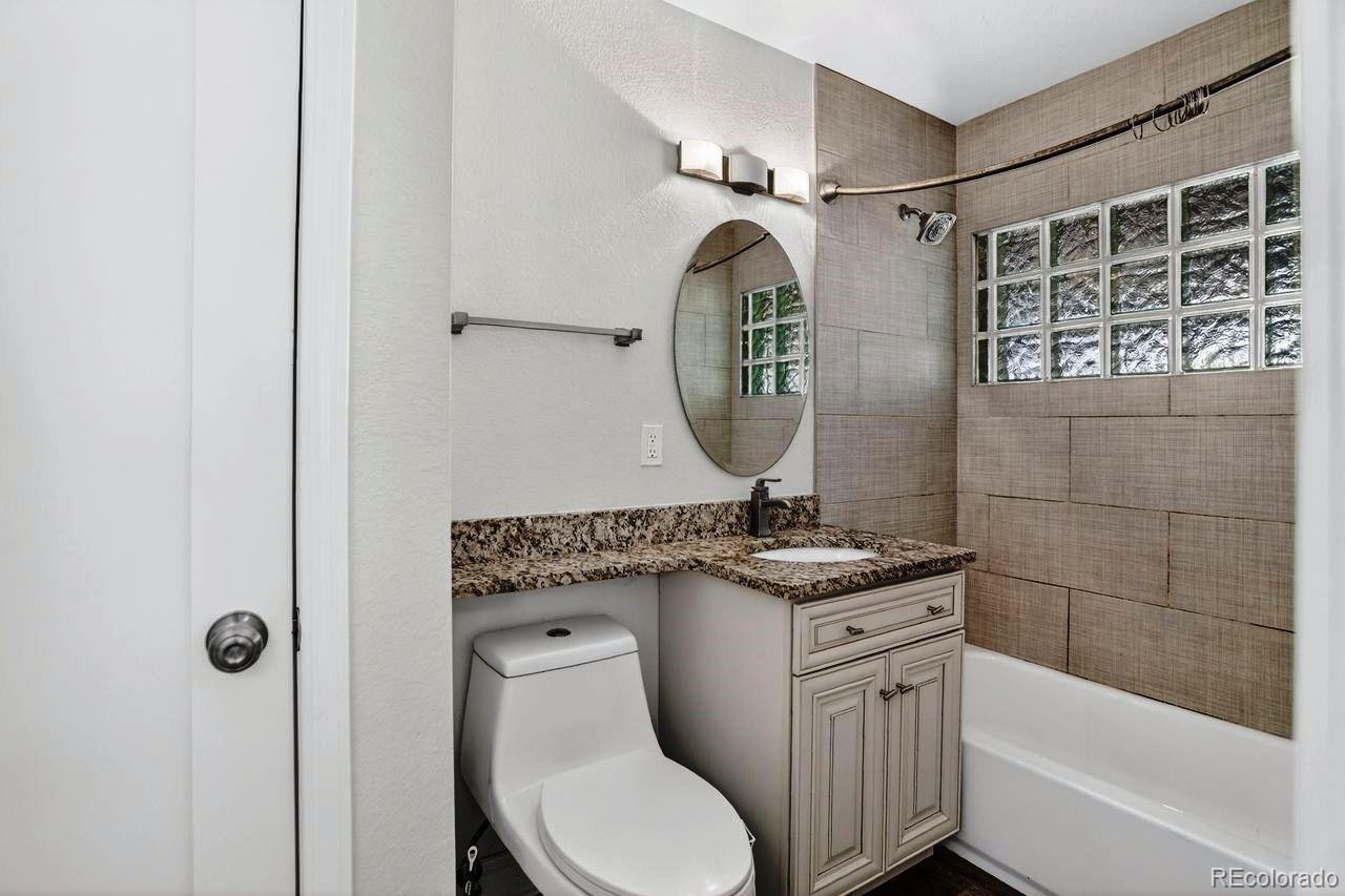 MLS Image #18 for 825  havana street,aurora, Colorado