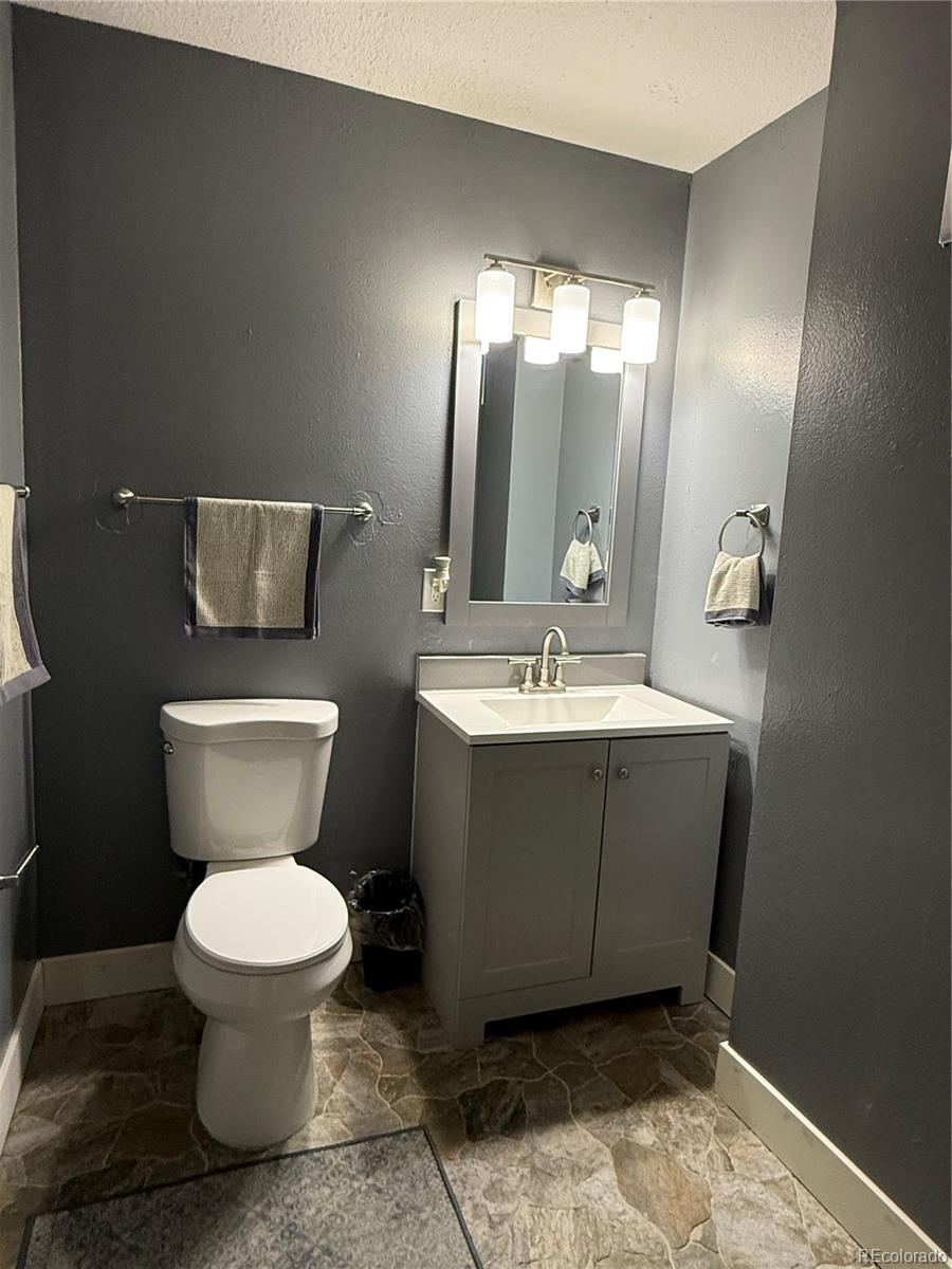 MLS Image #17 for 3003 e fountain boulevard ,colorado springs, Colorado